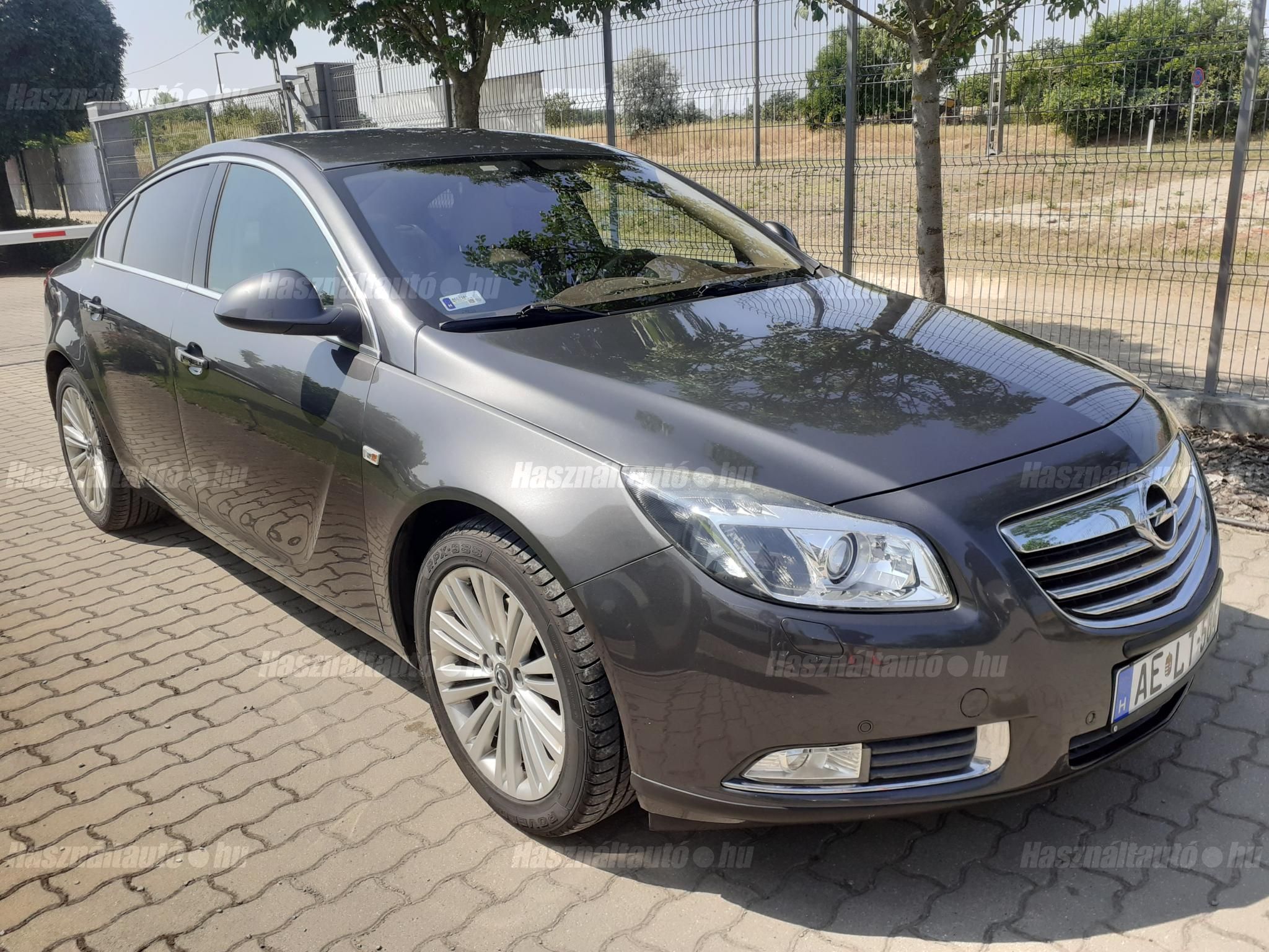 OPEL INSIGNIA 2011/12 - 1