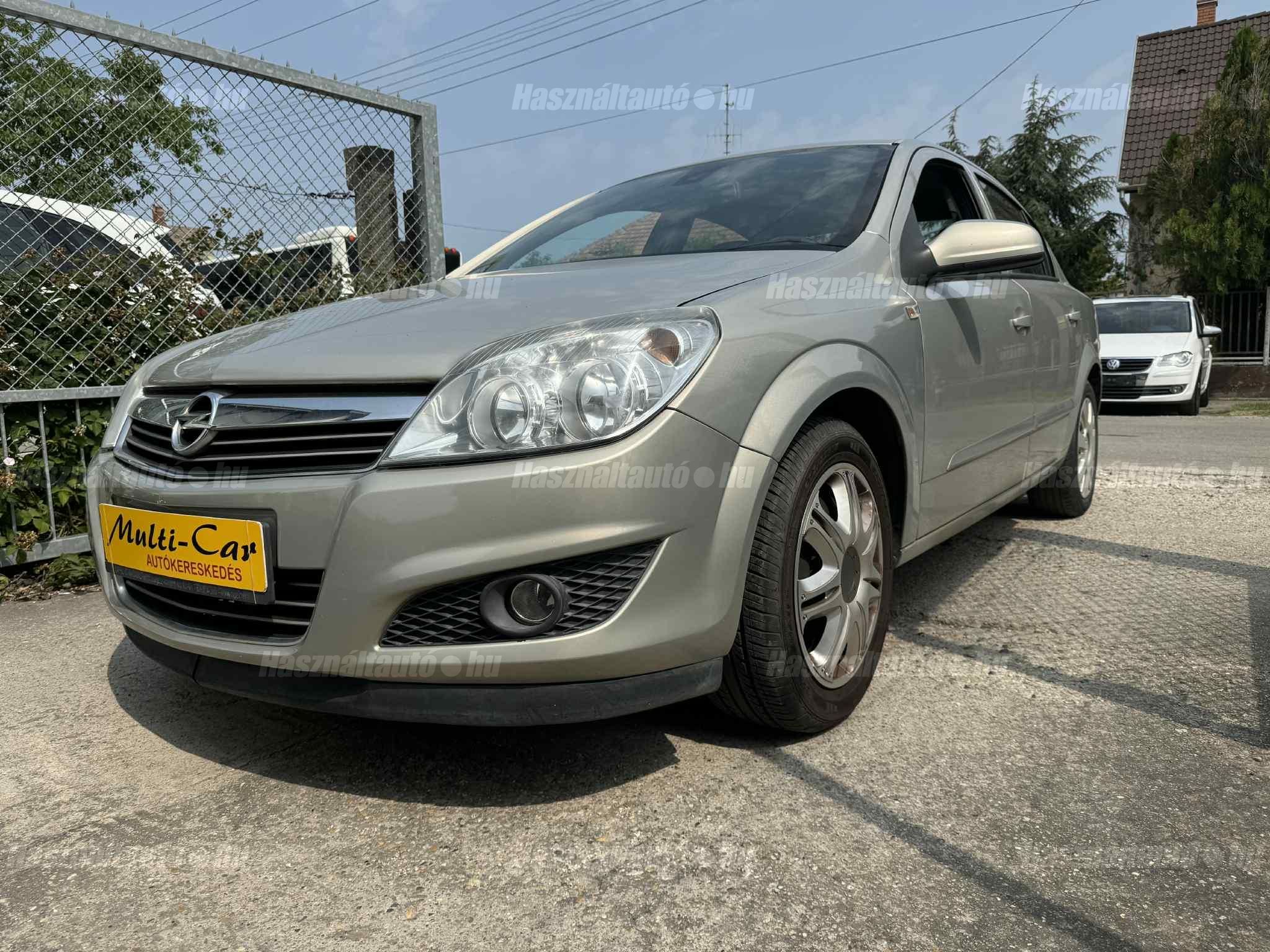 OPEL ASTRA 2007/11 - 1