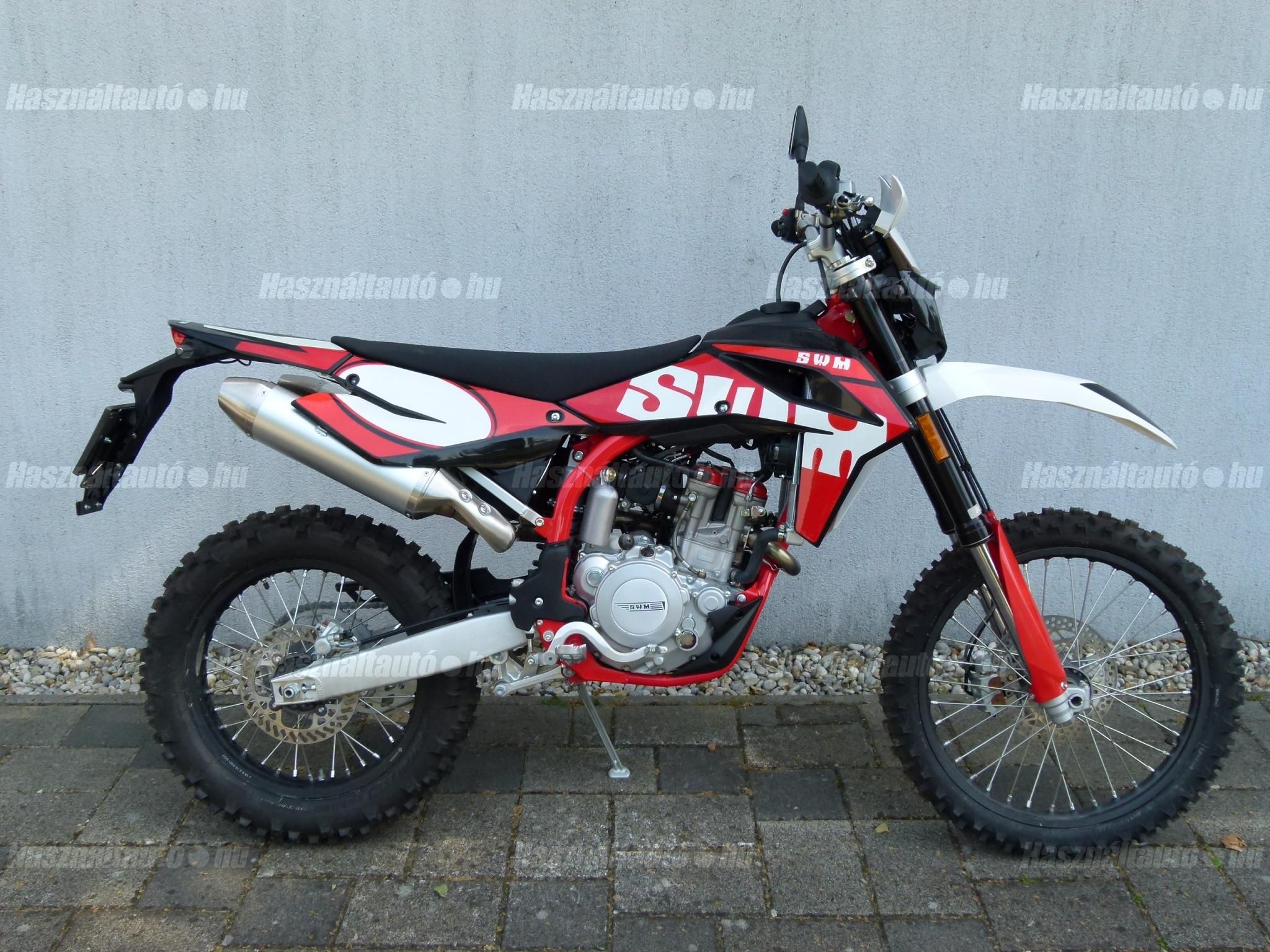 SWM RS 300 R 2021/12 - 1