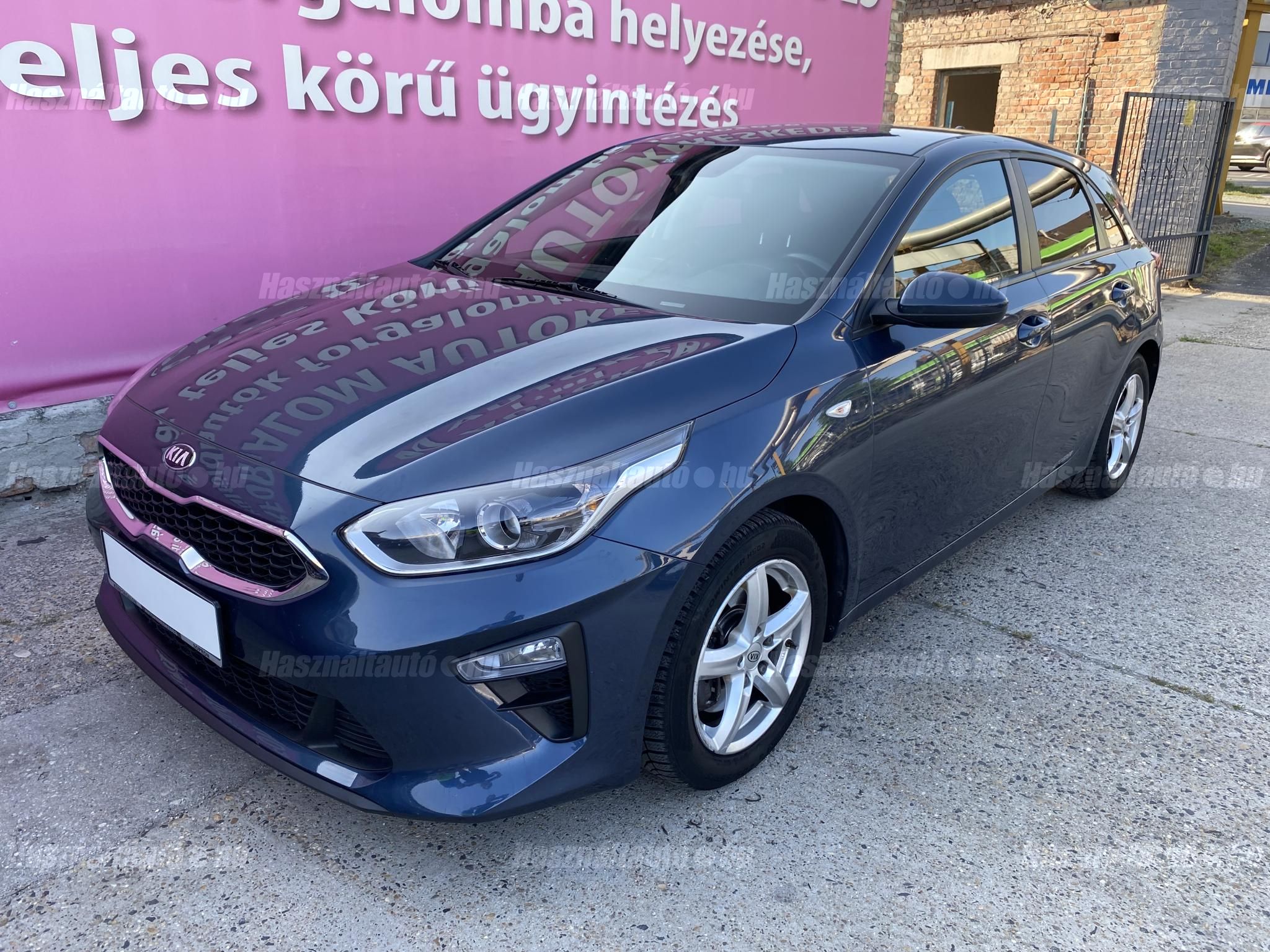 KIA CEE'D 2019/10 - 1