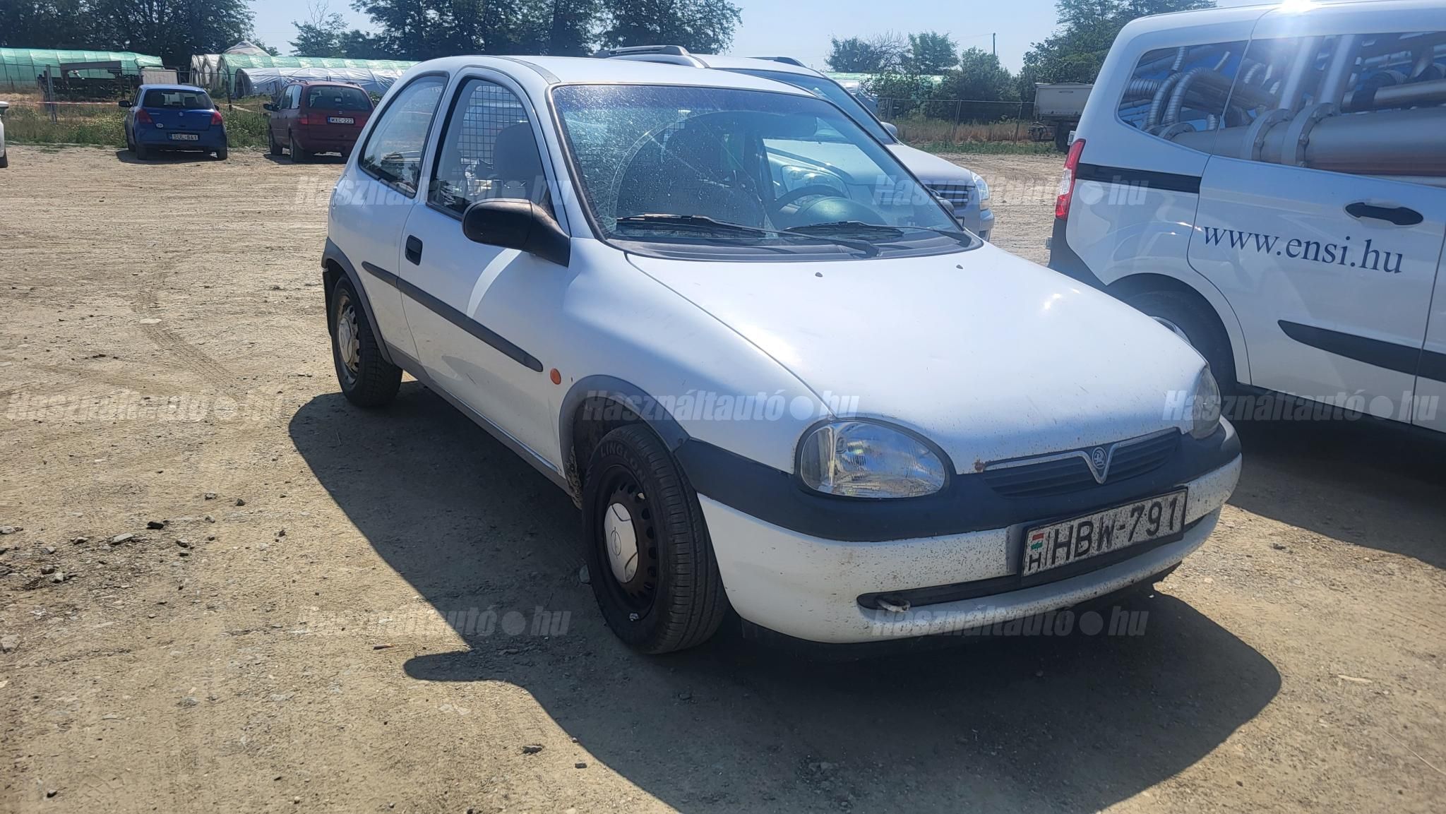 OPEL CORSA B 2009/12 - 1