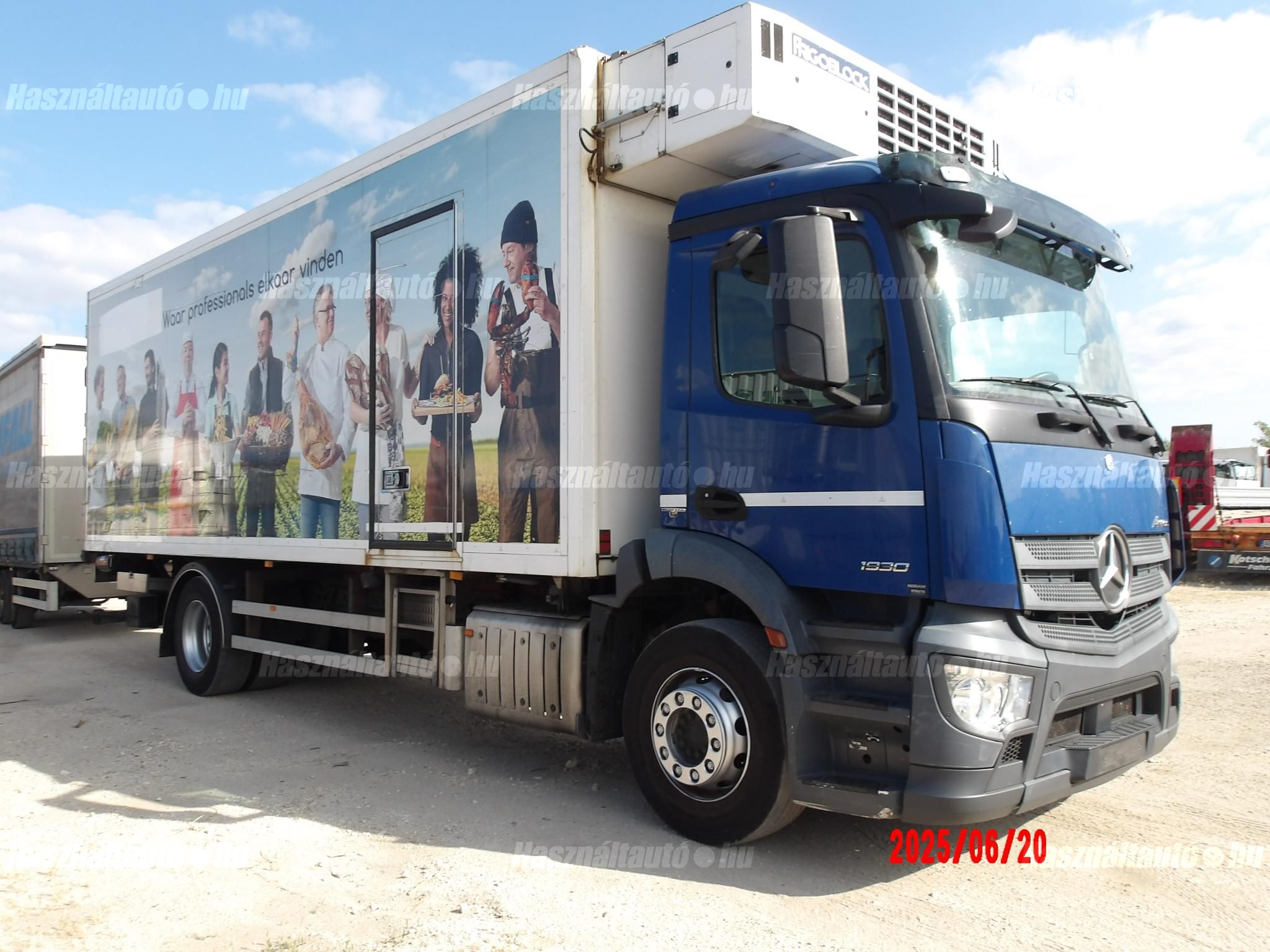 MERCEDES-BENZ 2013/12 - 1