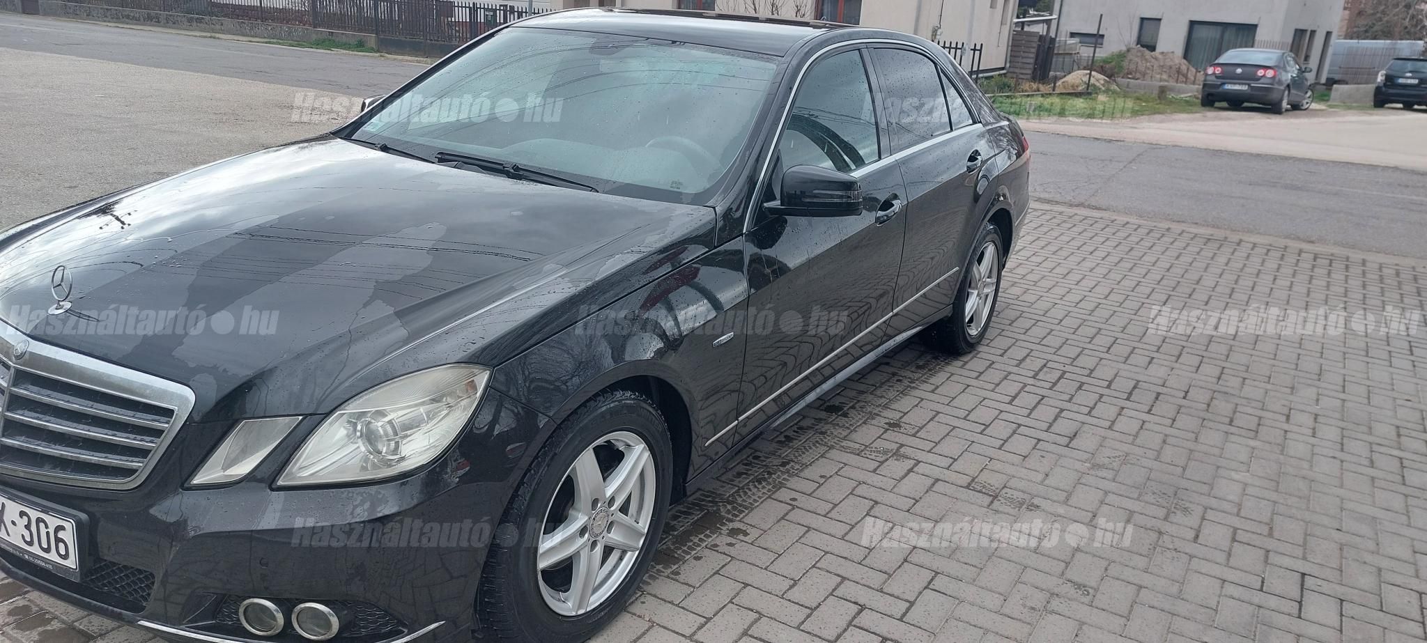 MERCEDES-BENZ E 220 2009/6 - 1