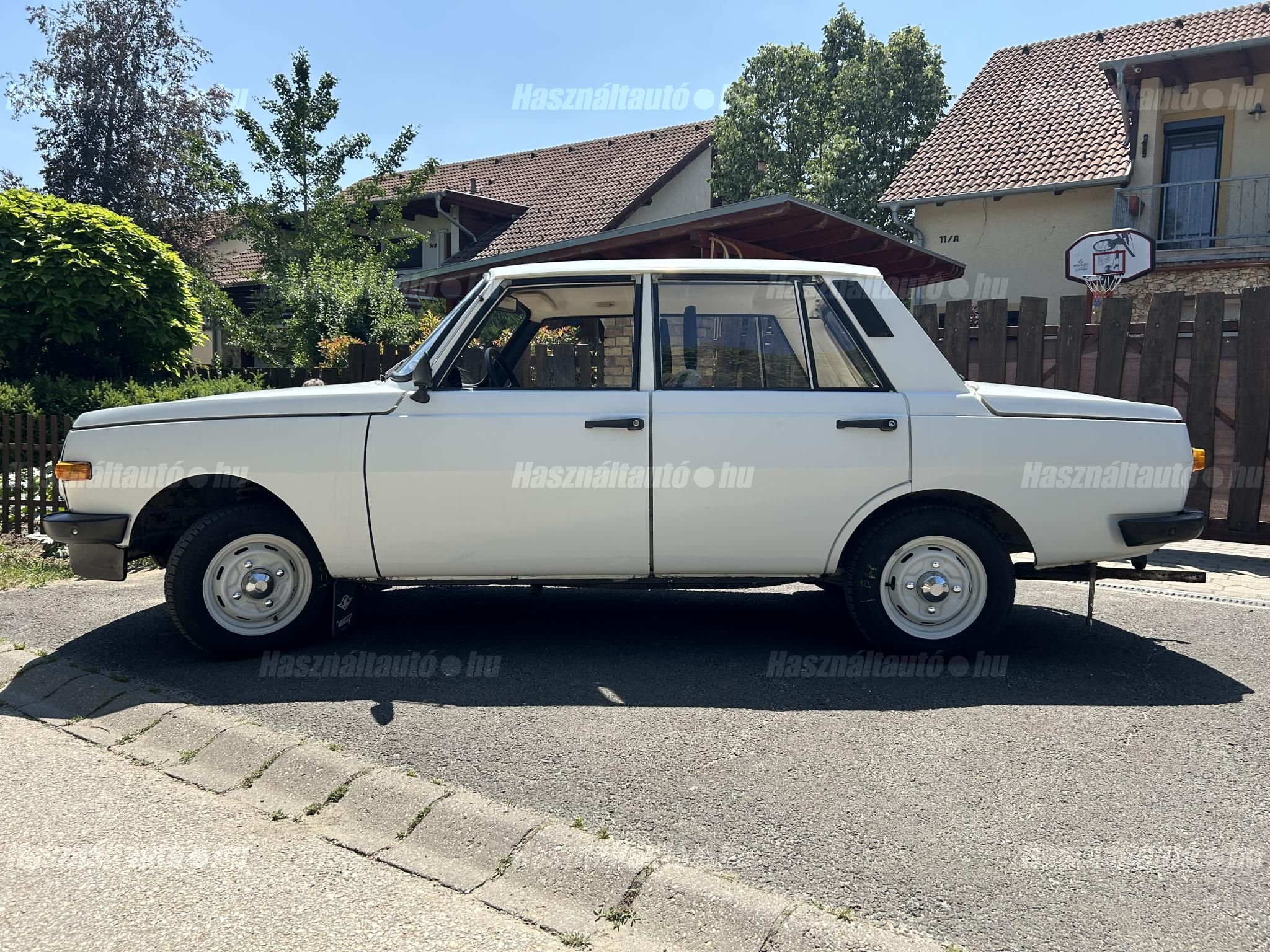 WARTBURG 353 1985/10 - 1