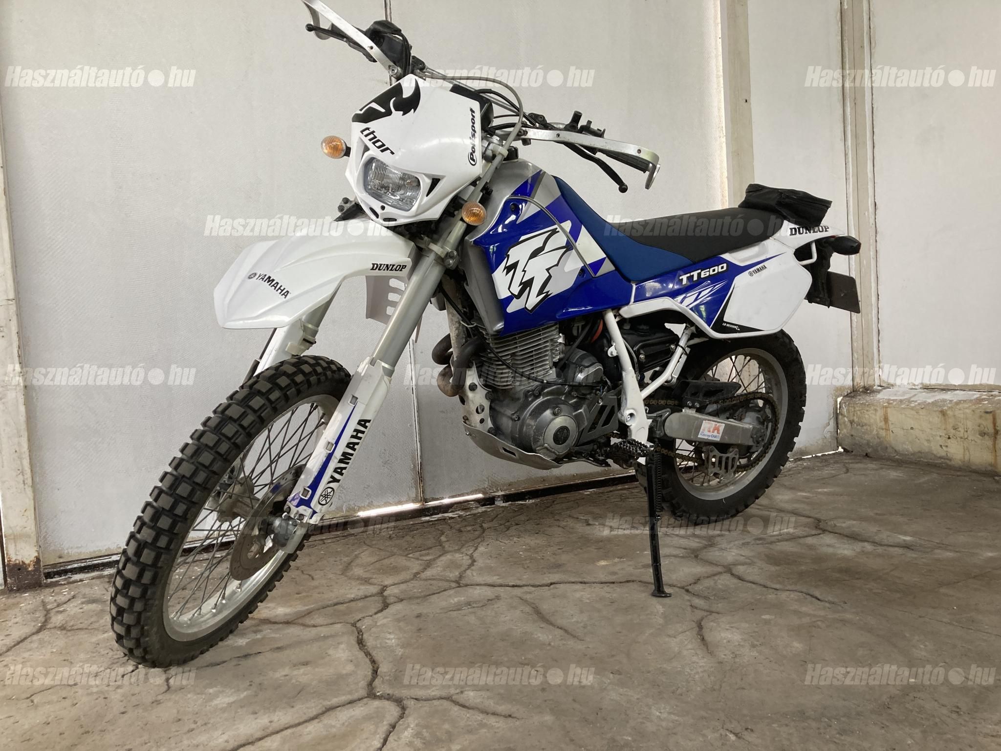 Eladó YAMAHA TT 600 E 600 cm³ (2002) Motorkerékpár