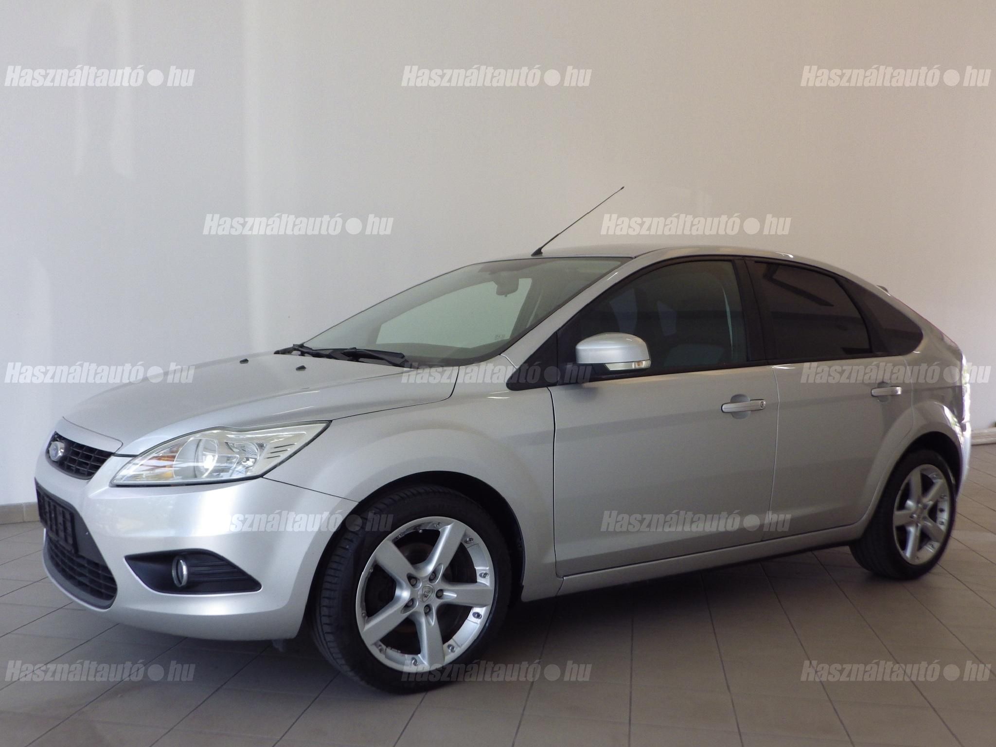 FORD FOCUS 2010/4 - 1