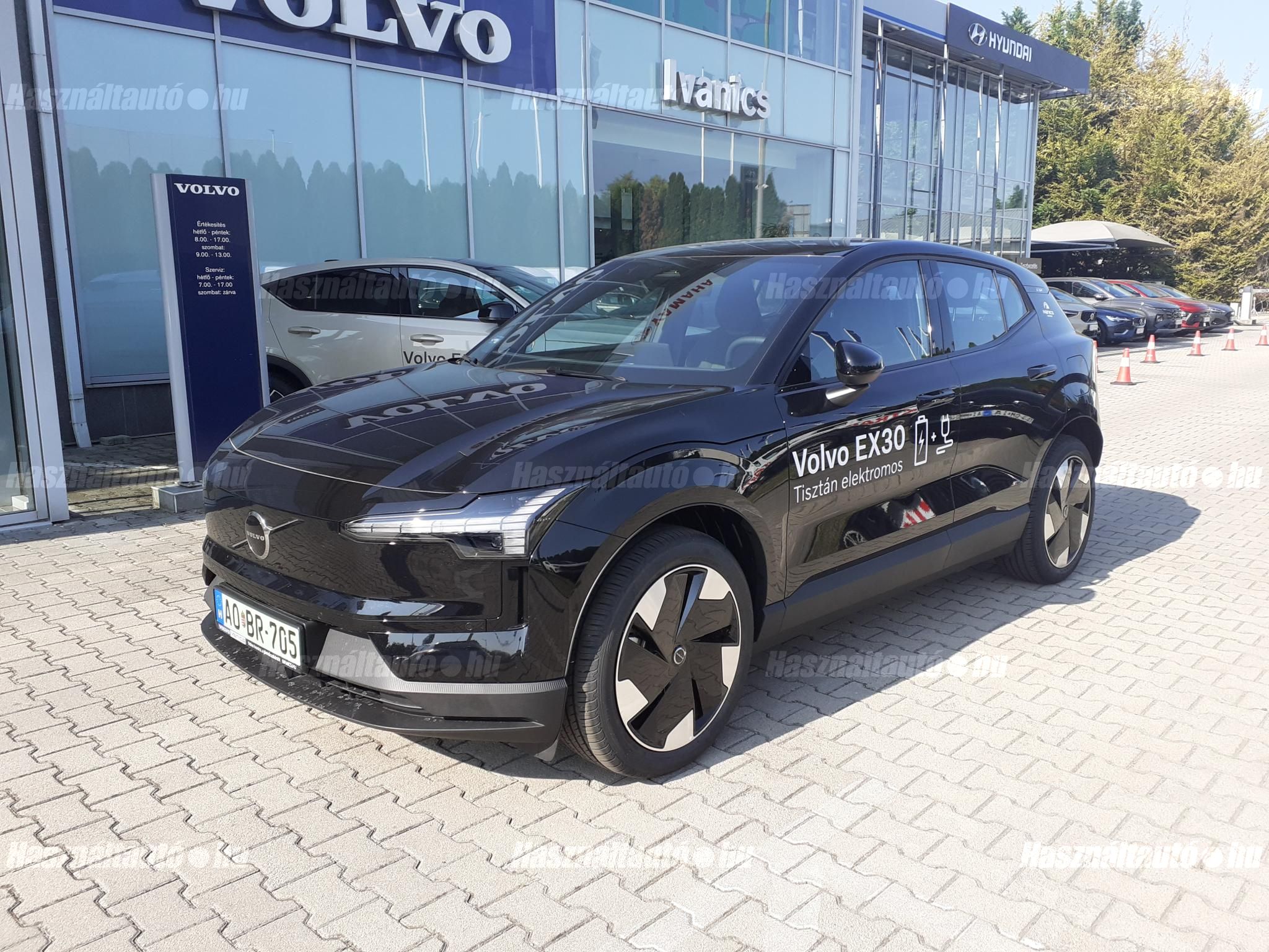 VOLVO EX30 2025/3 - 1