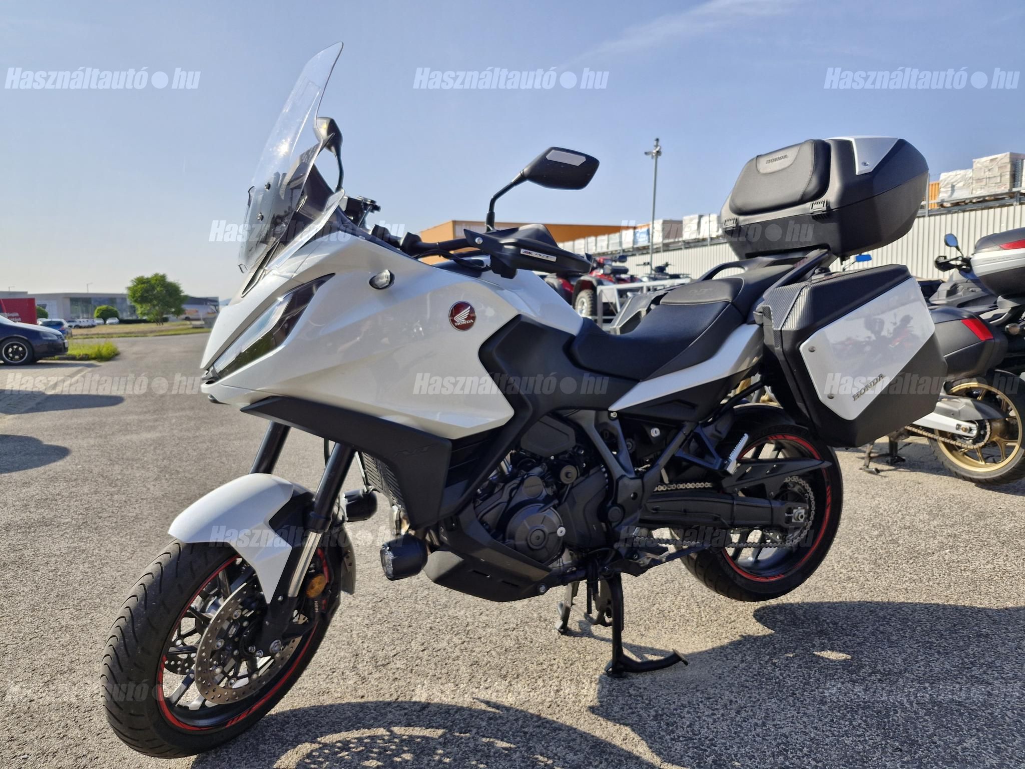 HONDA NT 1100 D 2023/3 - 1
