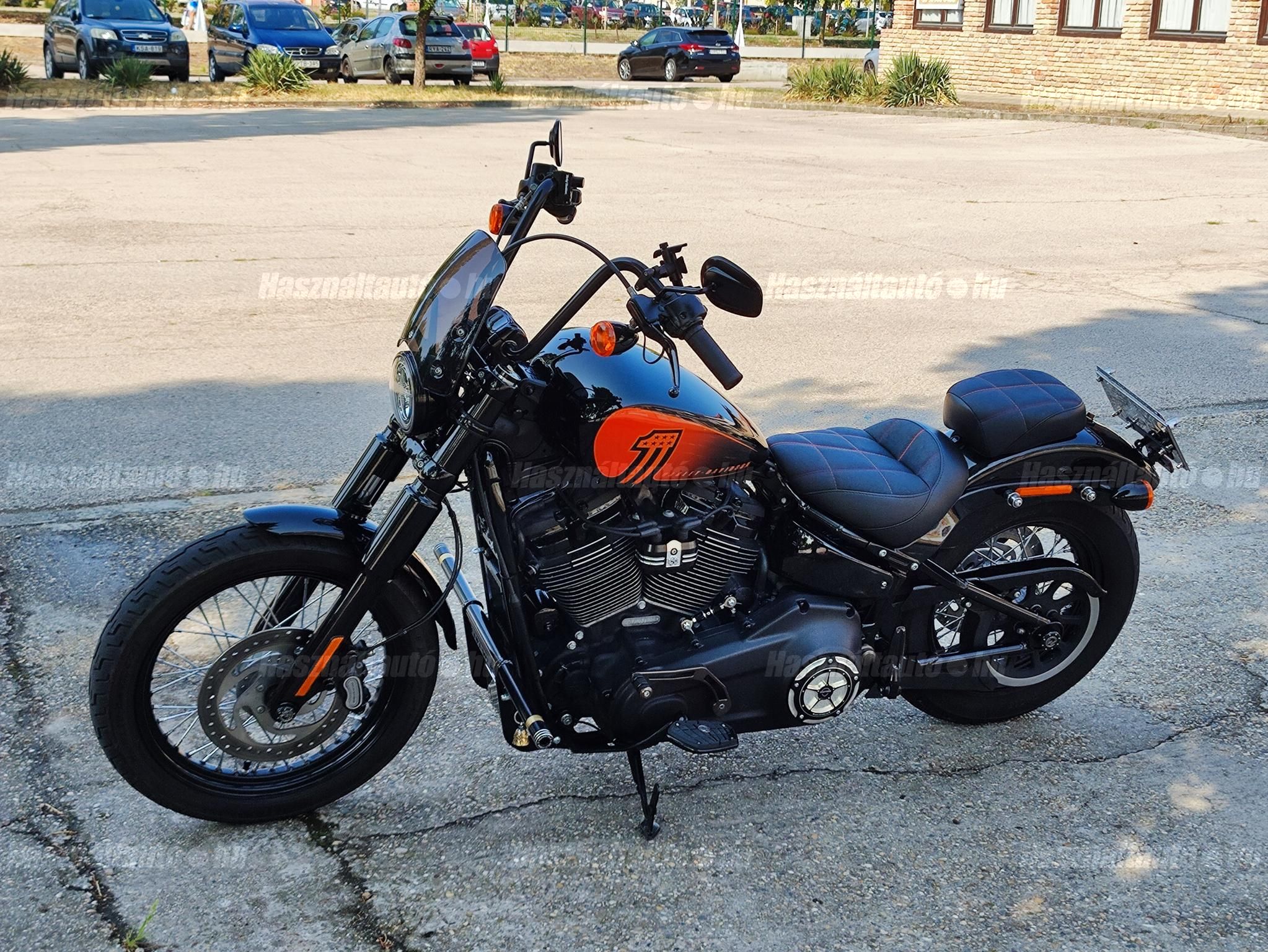 HARLEY-DAVIDSON STREET BOB 2021/5 - 1