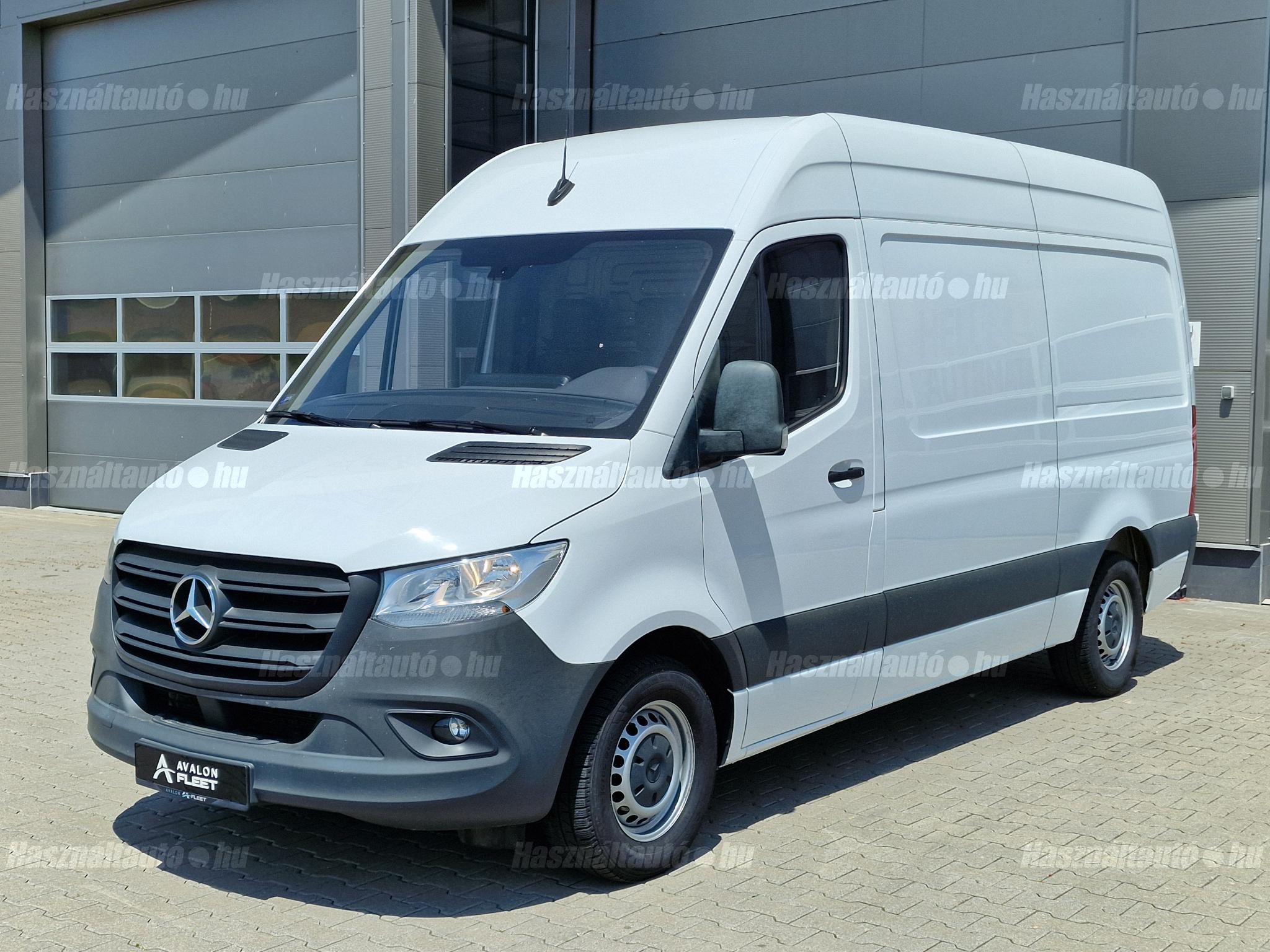 MERCEDES-BENZ SPRINTER 2022/3 - 1