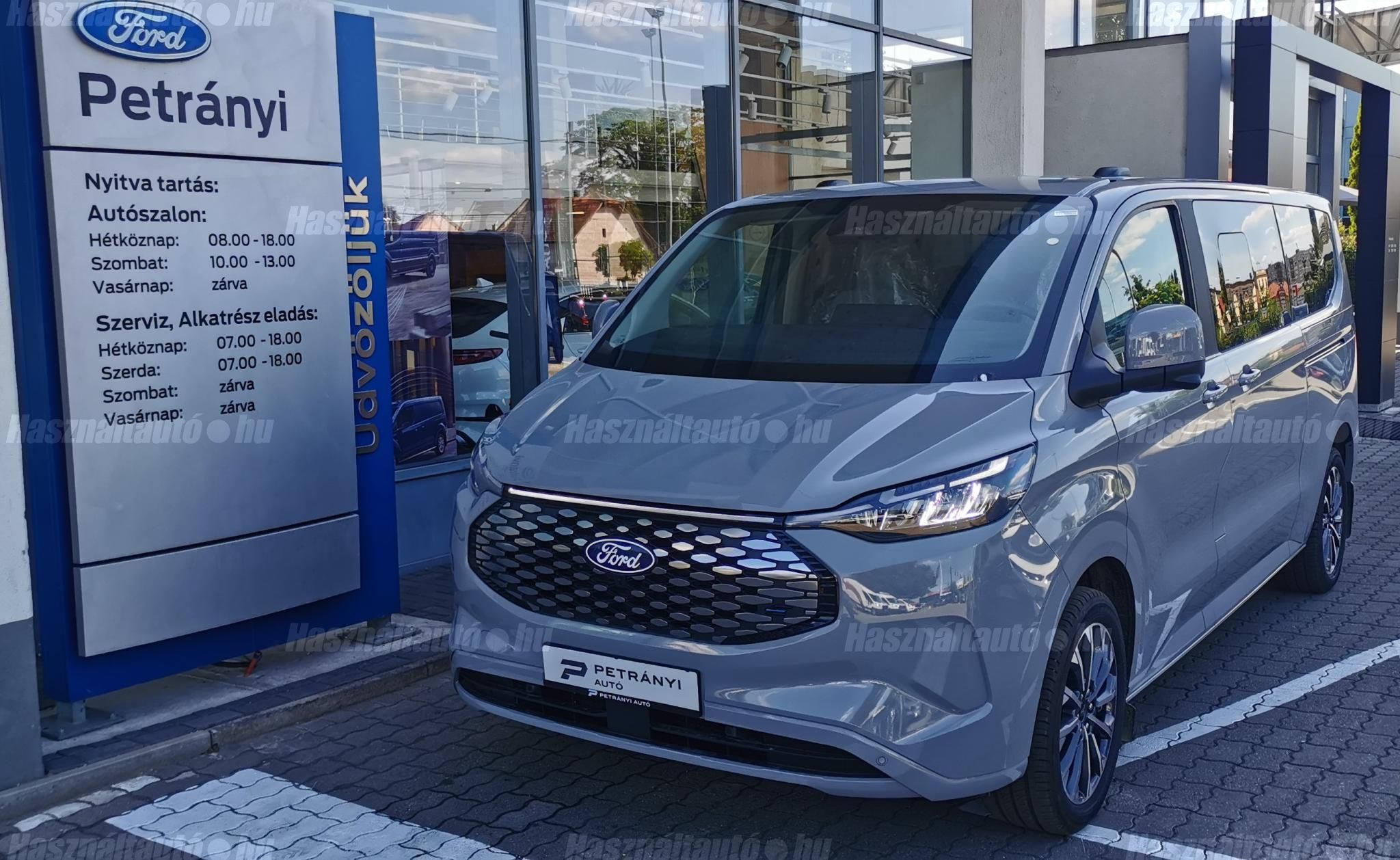 FORD TOURNEO 2025 - 1