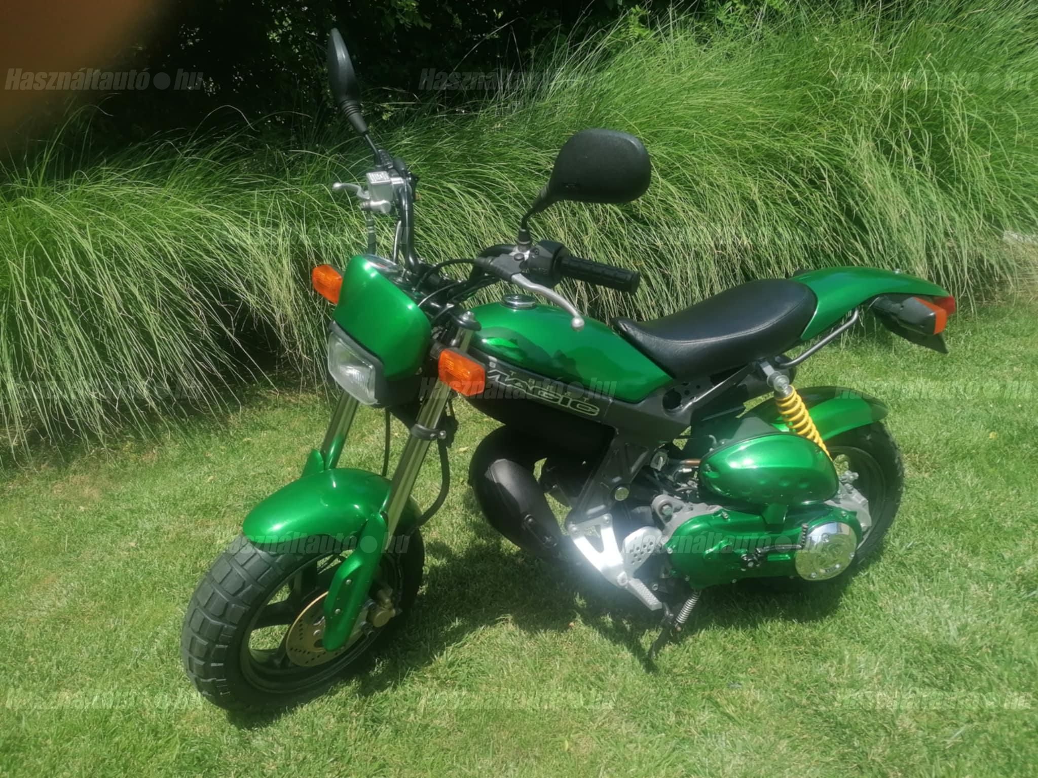 SUZUKI TR 50 S STREETMAGIC 1999/6 - 1