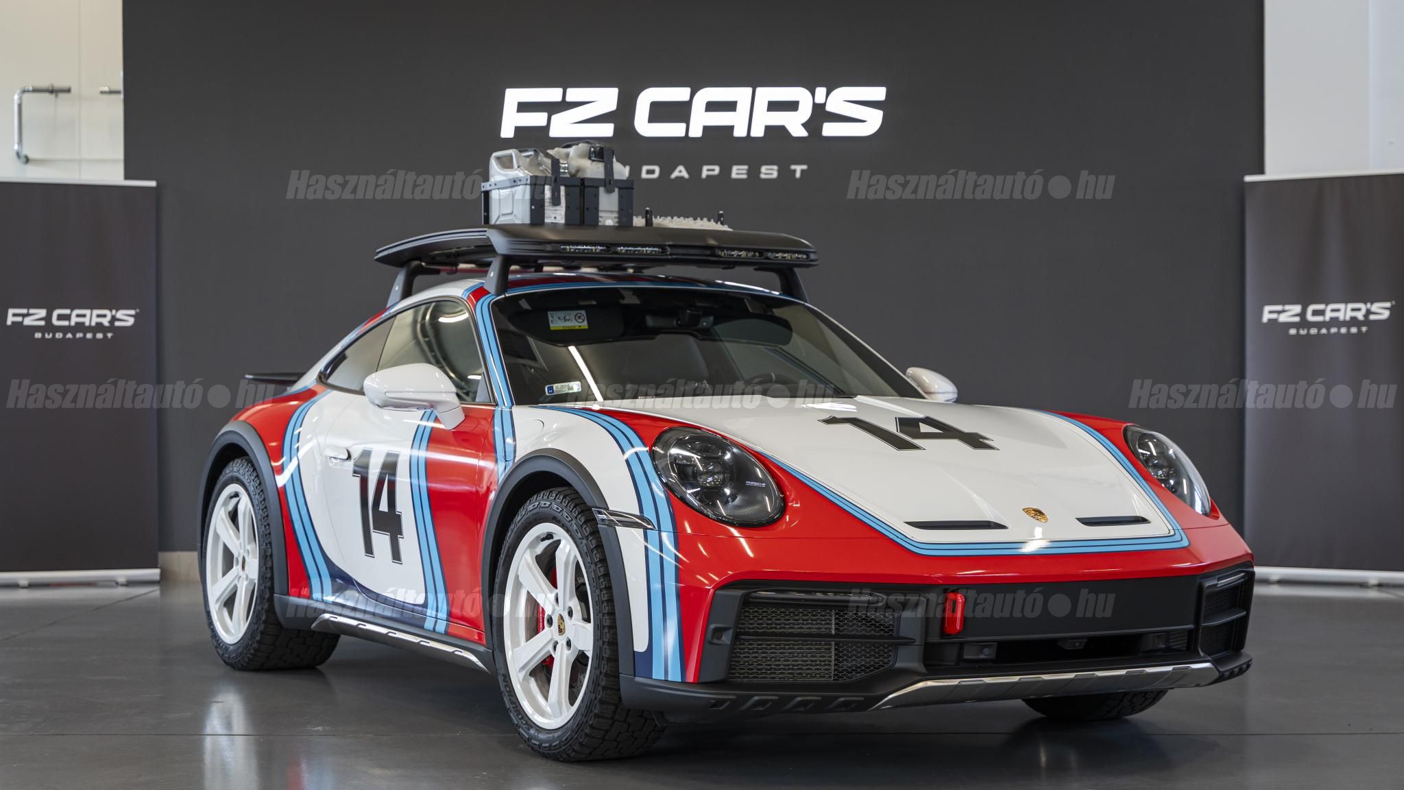 PORSCHE 911 2024/2 - 1