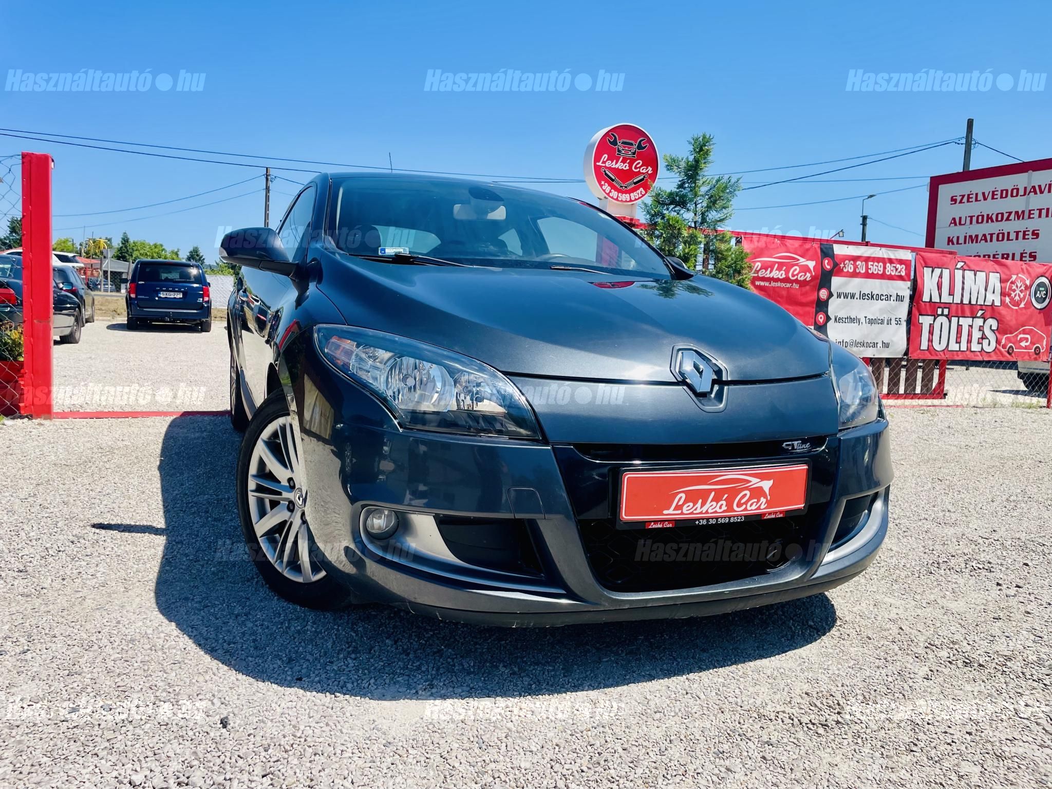 RENAULT MEGANE 2011/9 - 1