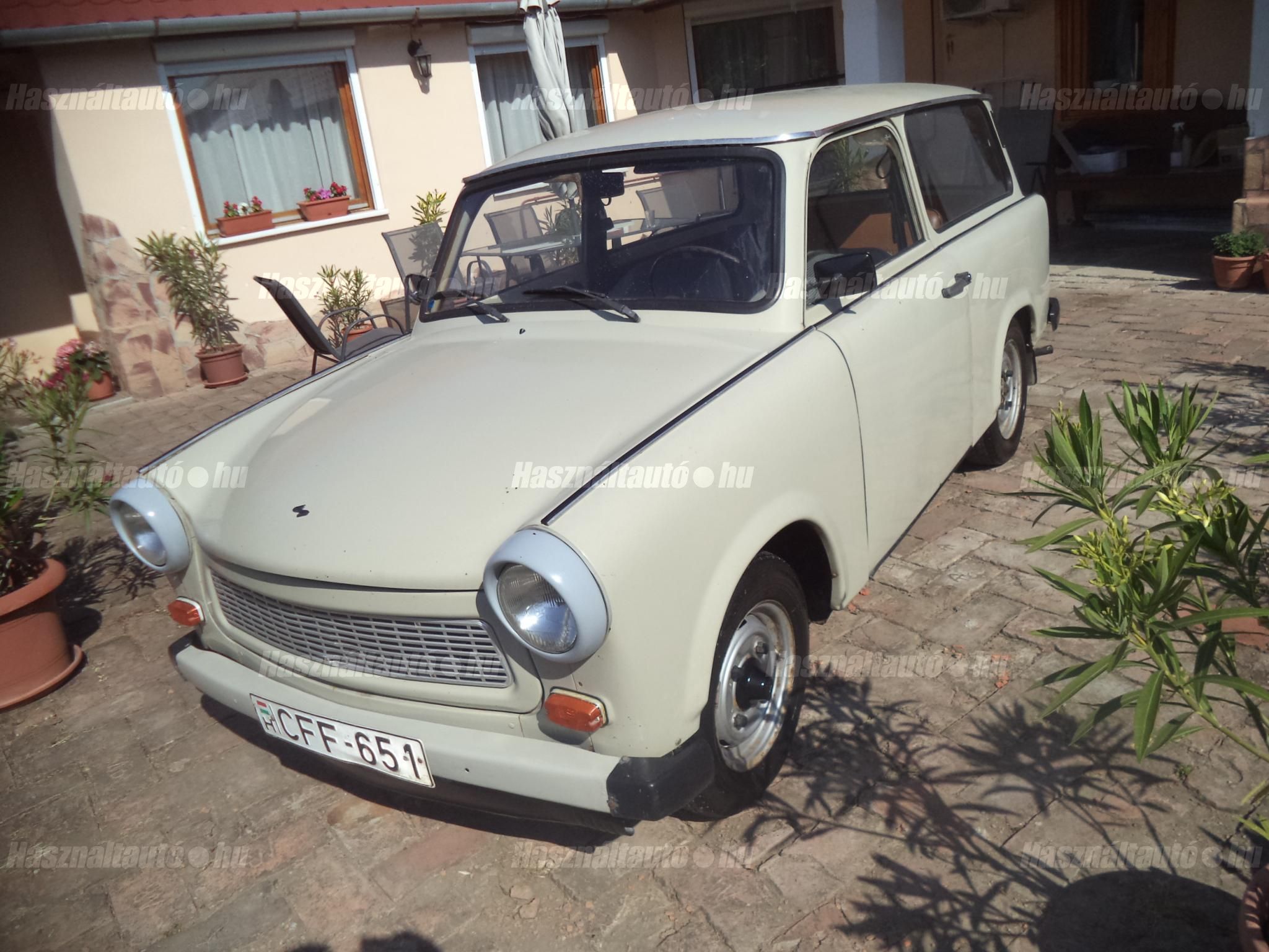 TRABANT 601 1987/2 - 1