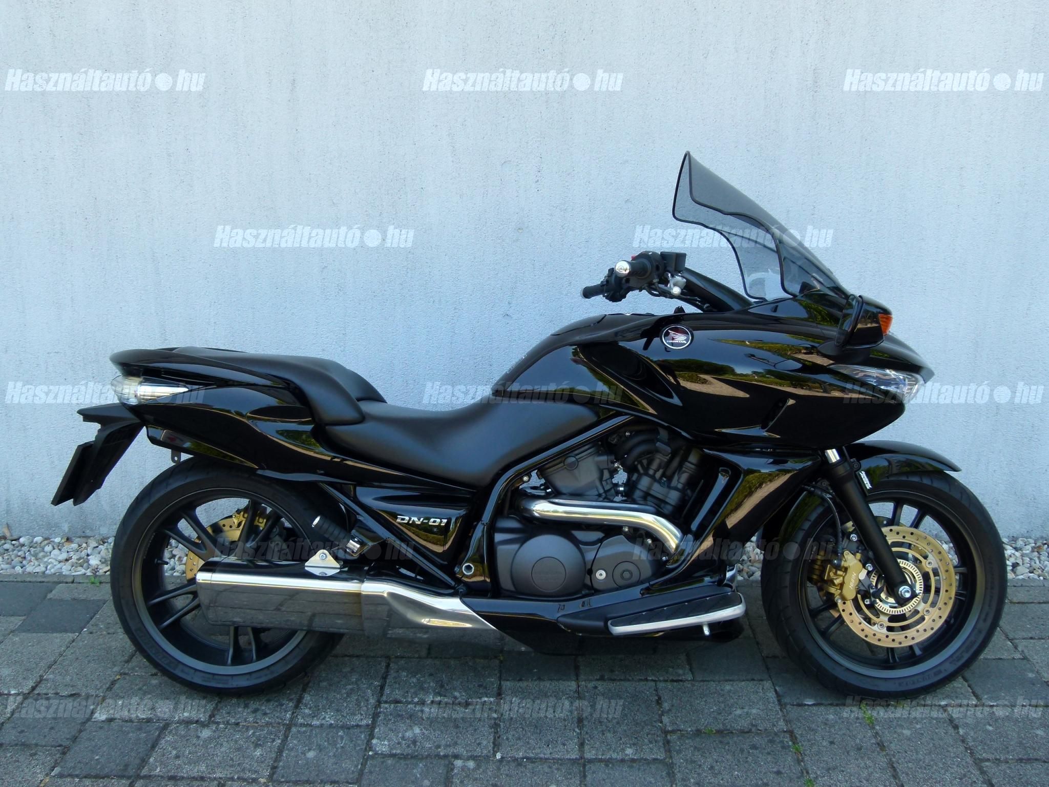 HONDA DN-01 2009/8 - 1
