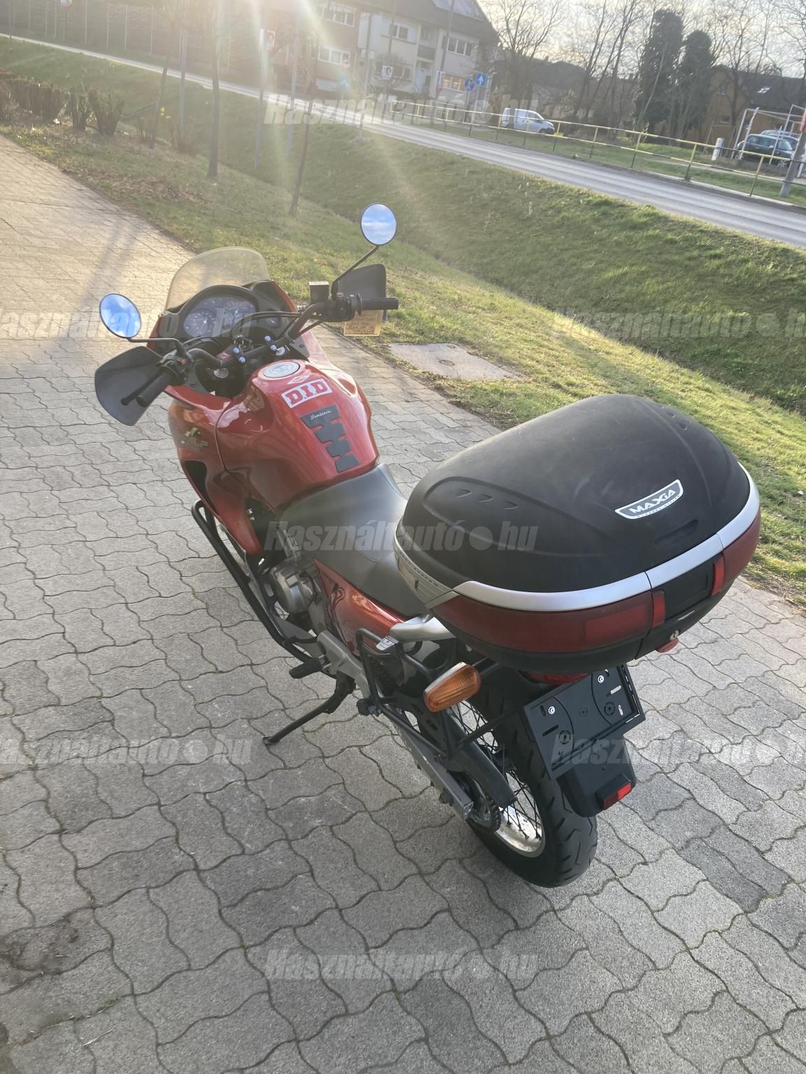HONDA TRANSALP 2002 - 1