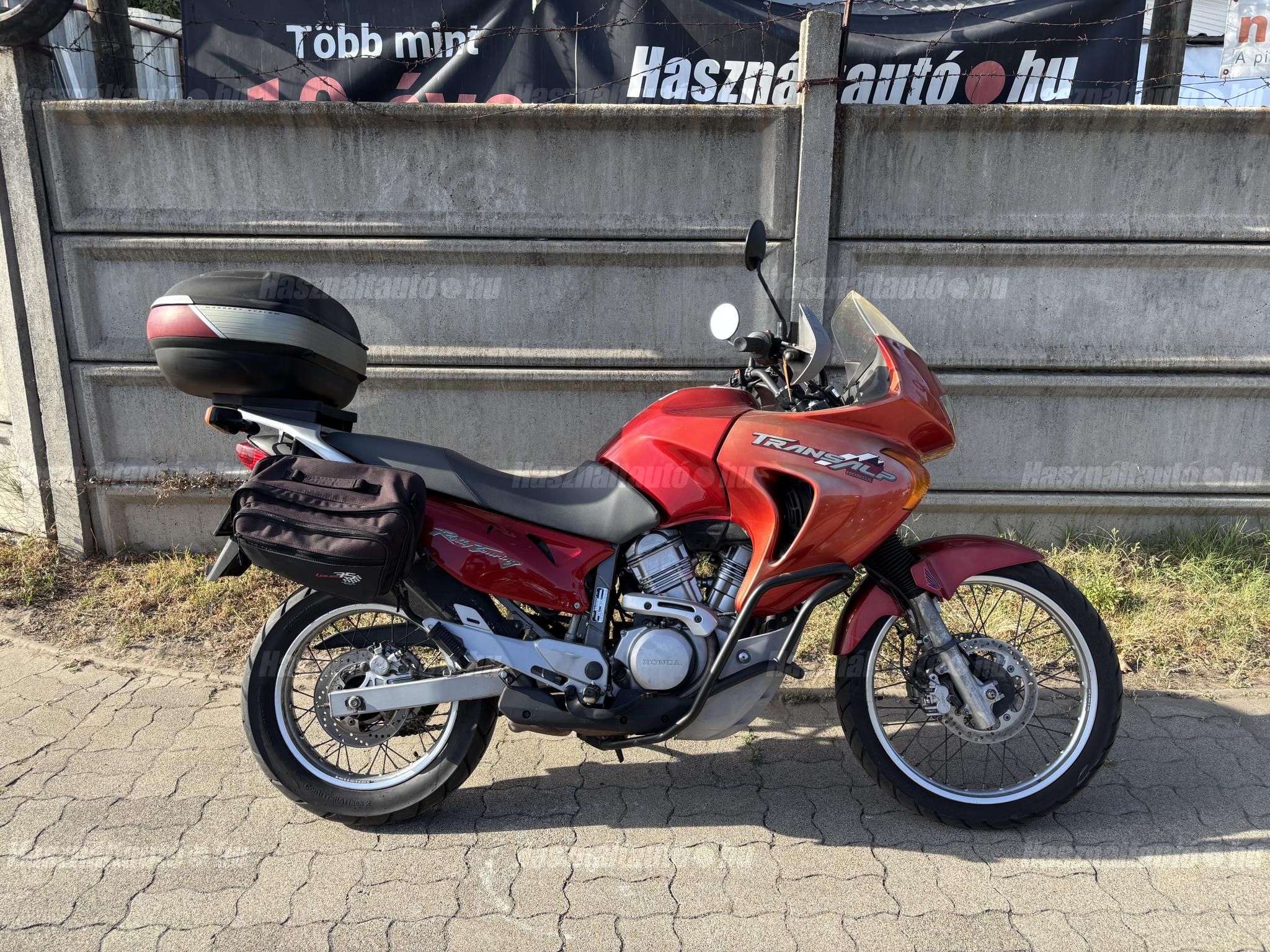 HONDA TRANSALP 2002 - 1