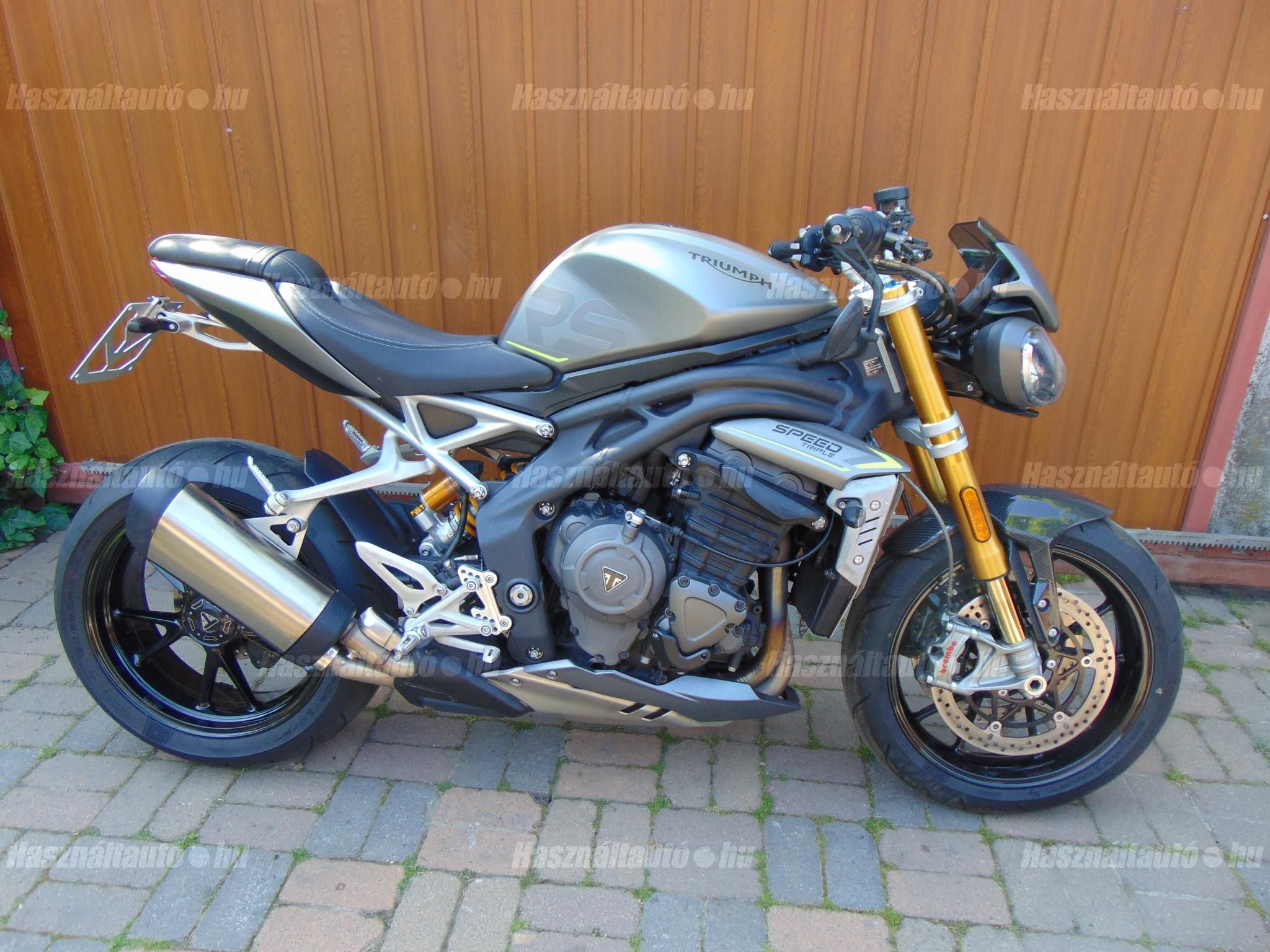 TRIUMPH SPEED TRIPLE 1200 RS 2021/8 - 1