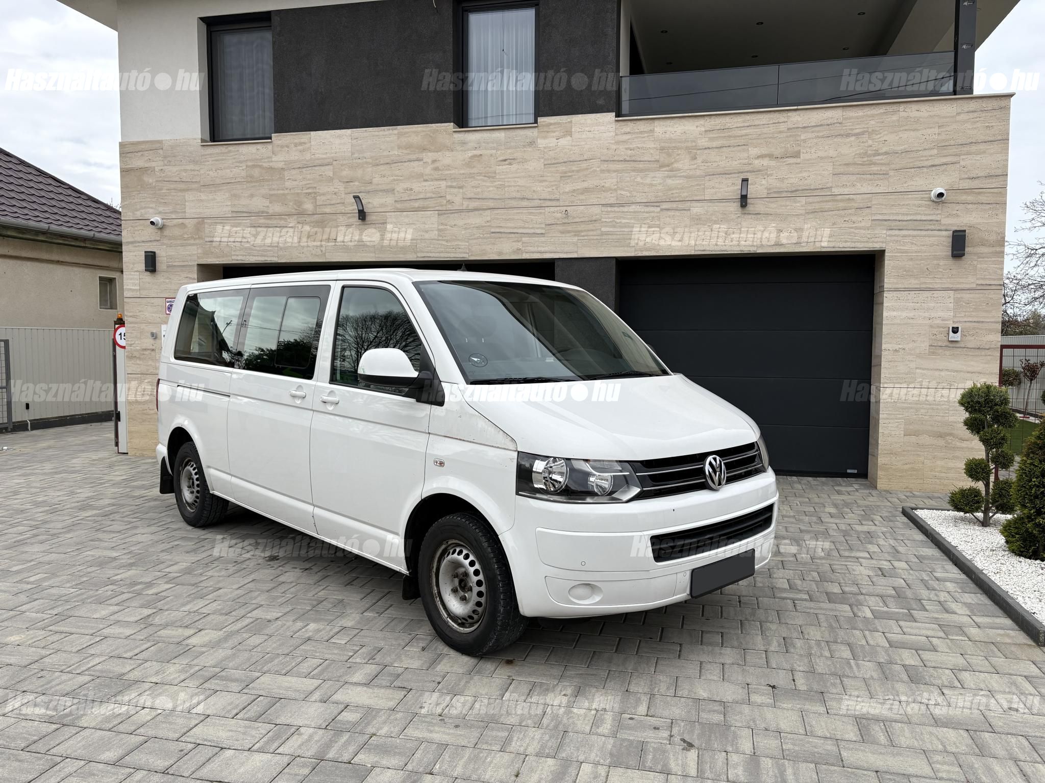 VOLKSWAGEN CARAVELLE 2013/2 - 1