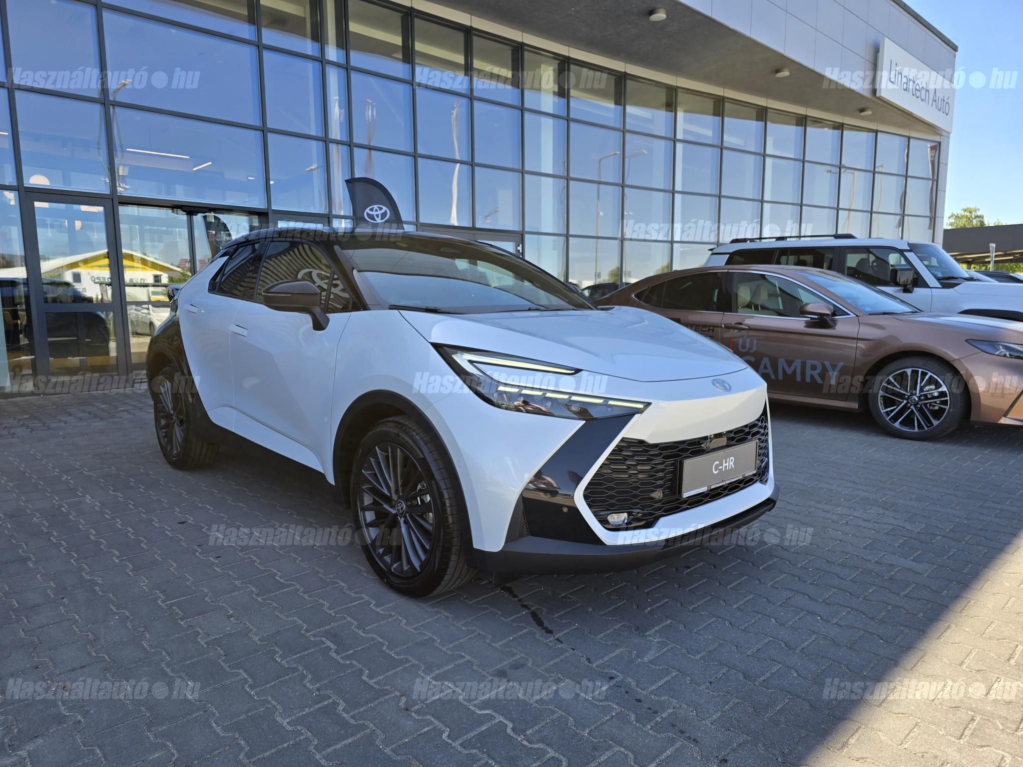 TOYOTA C-HR 2025 - 1