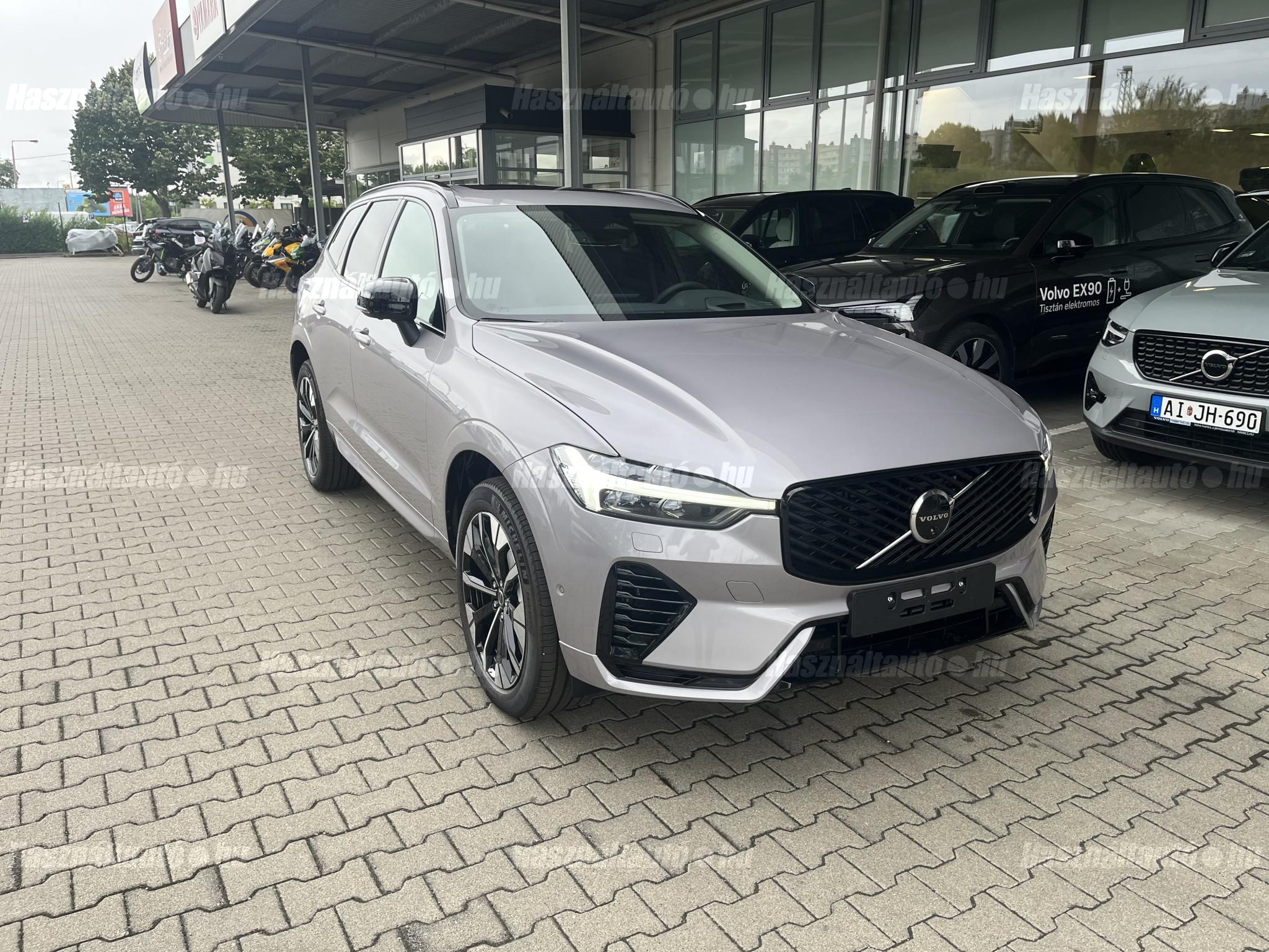 VOLVO XC60 2025/7 - 1