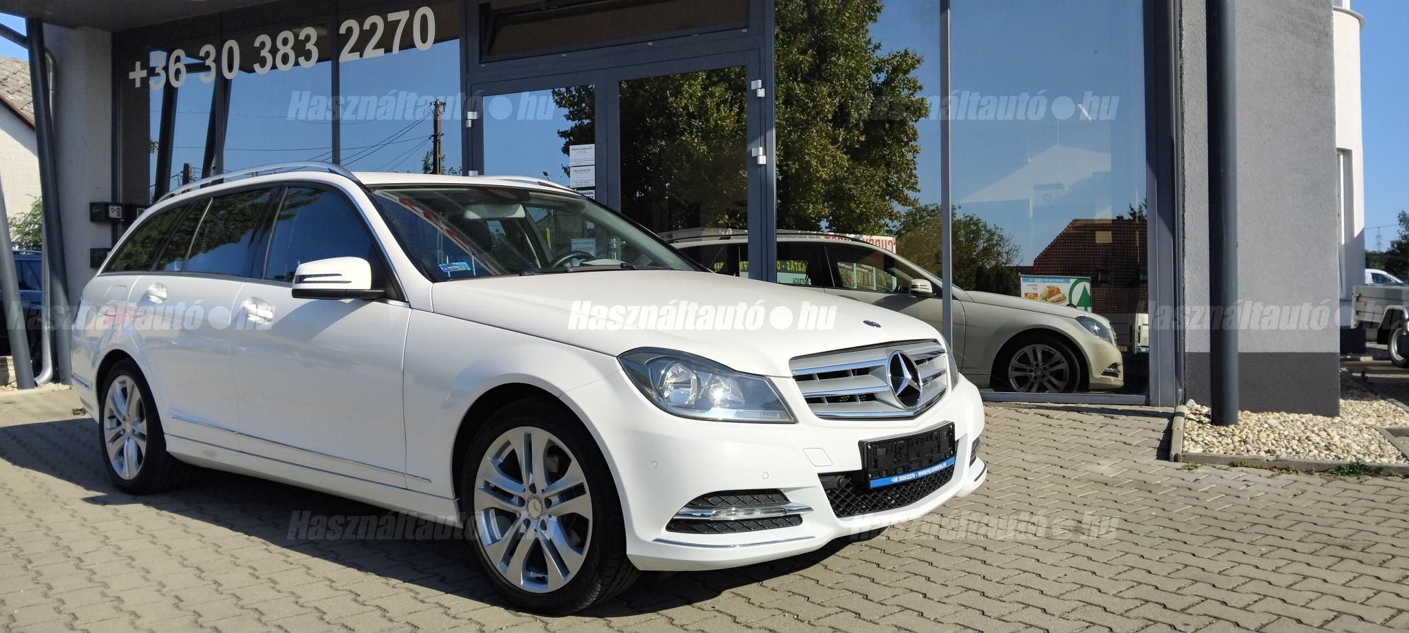 MERCEDES-BENZ C-OSZTÁLY 2014/2 - 1