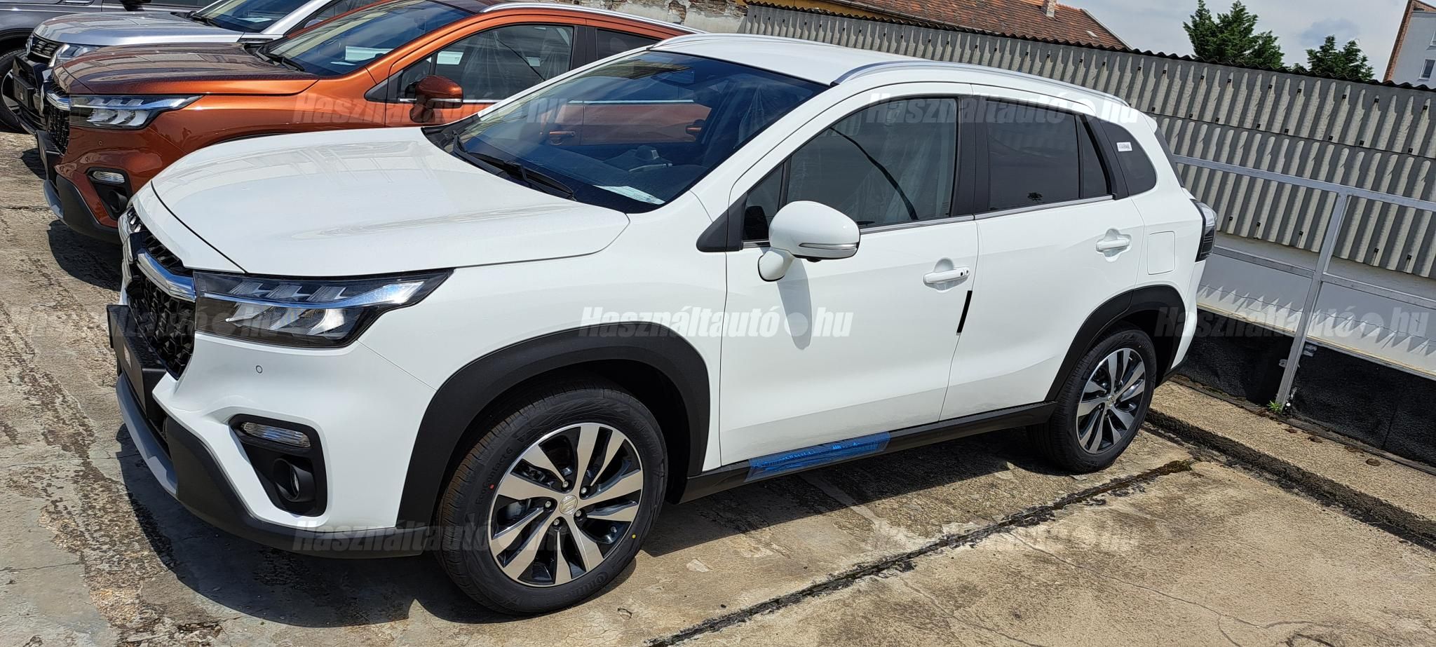 SUZUKI S-CROSS 2025 - 1