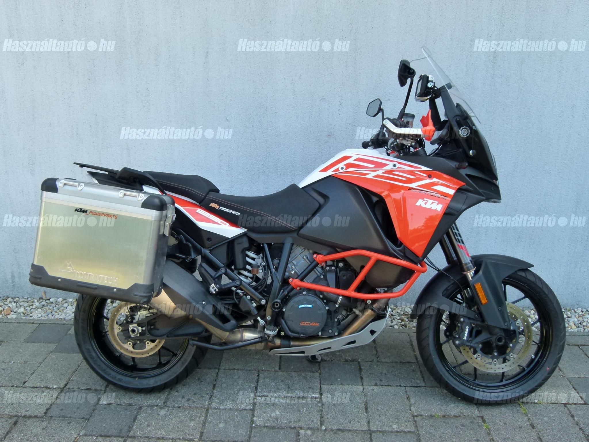 KTM 1290 SUPER ADVENTURE S 2017/4 - 1