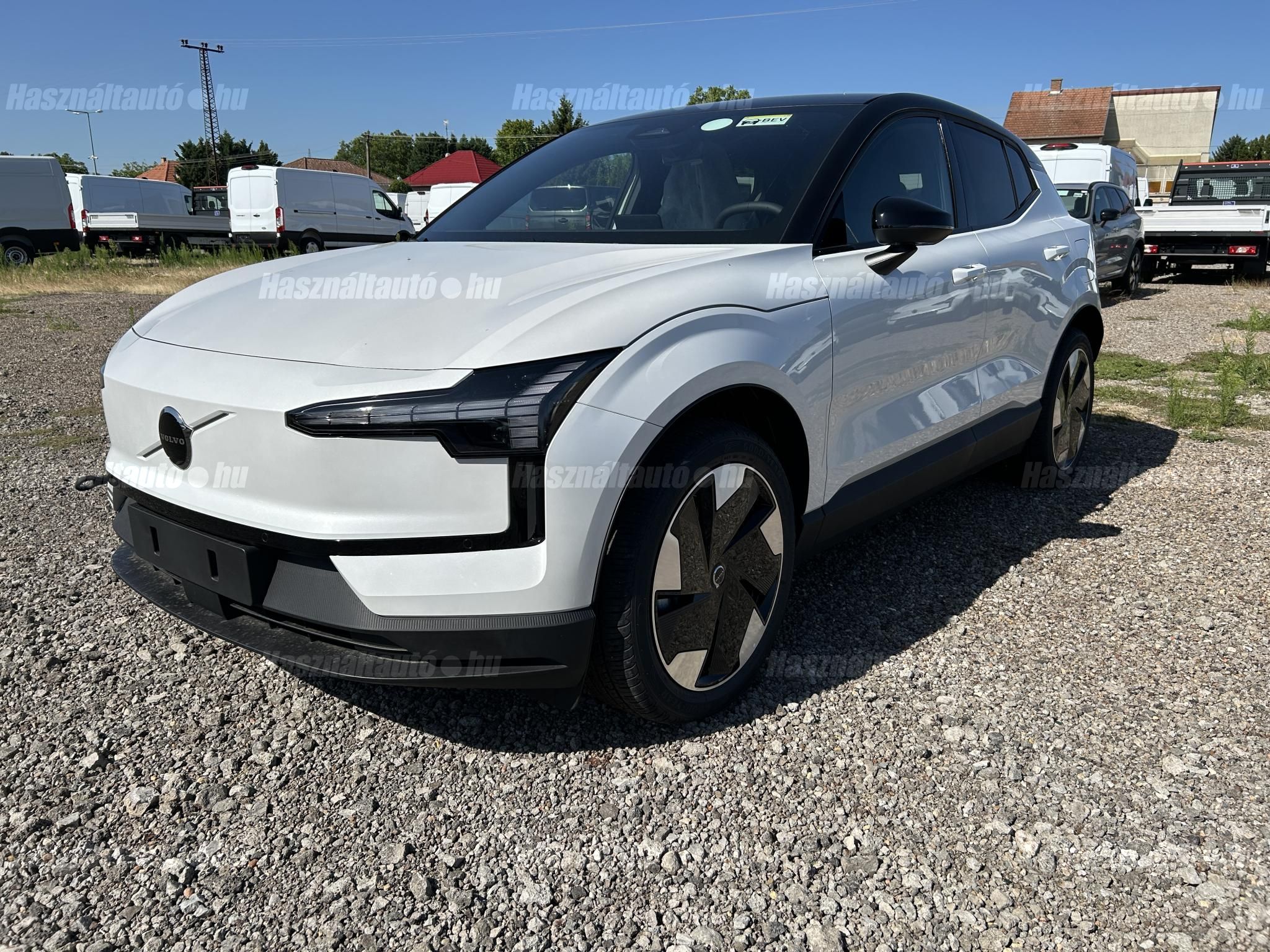 VOLVO EX30 2025 - 1