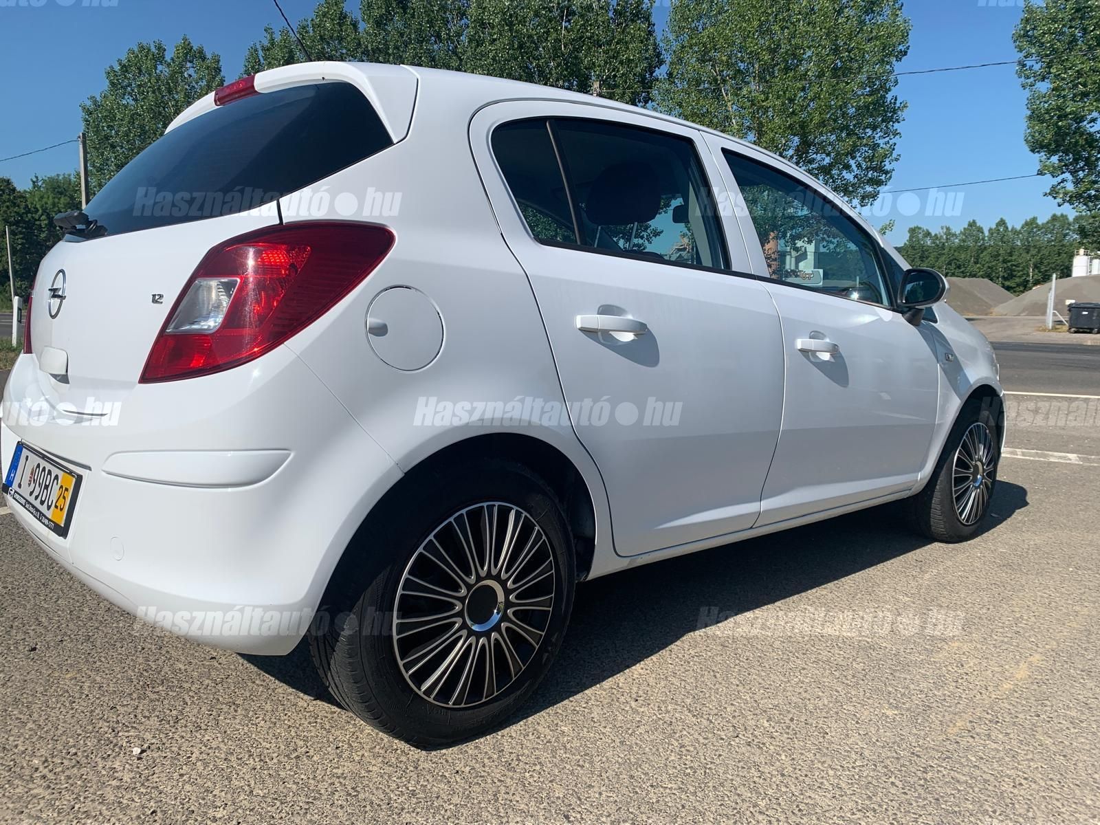 OPEL CORSA D 2008/7 - 1