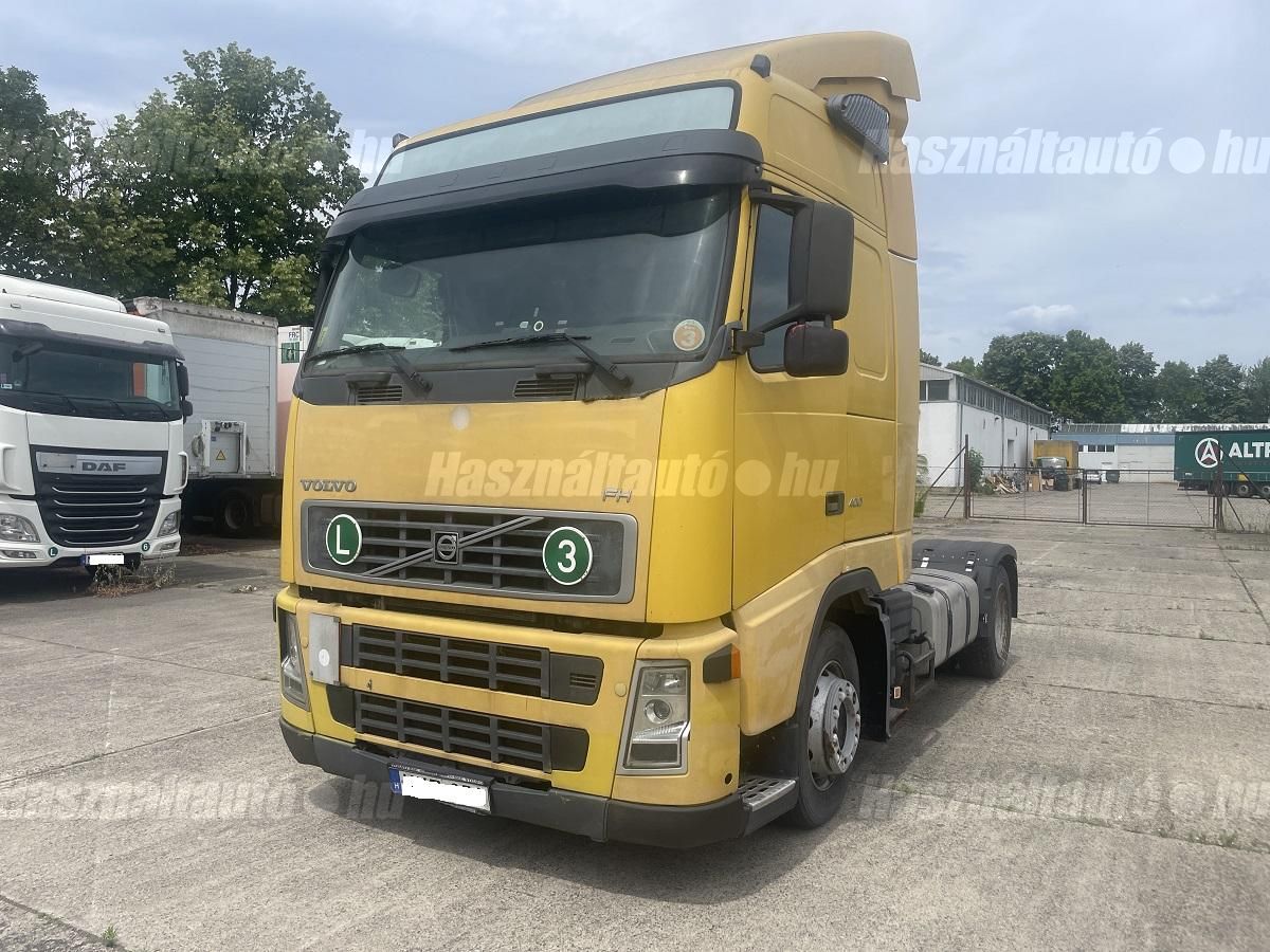 VOLVO 2006/9 - 1