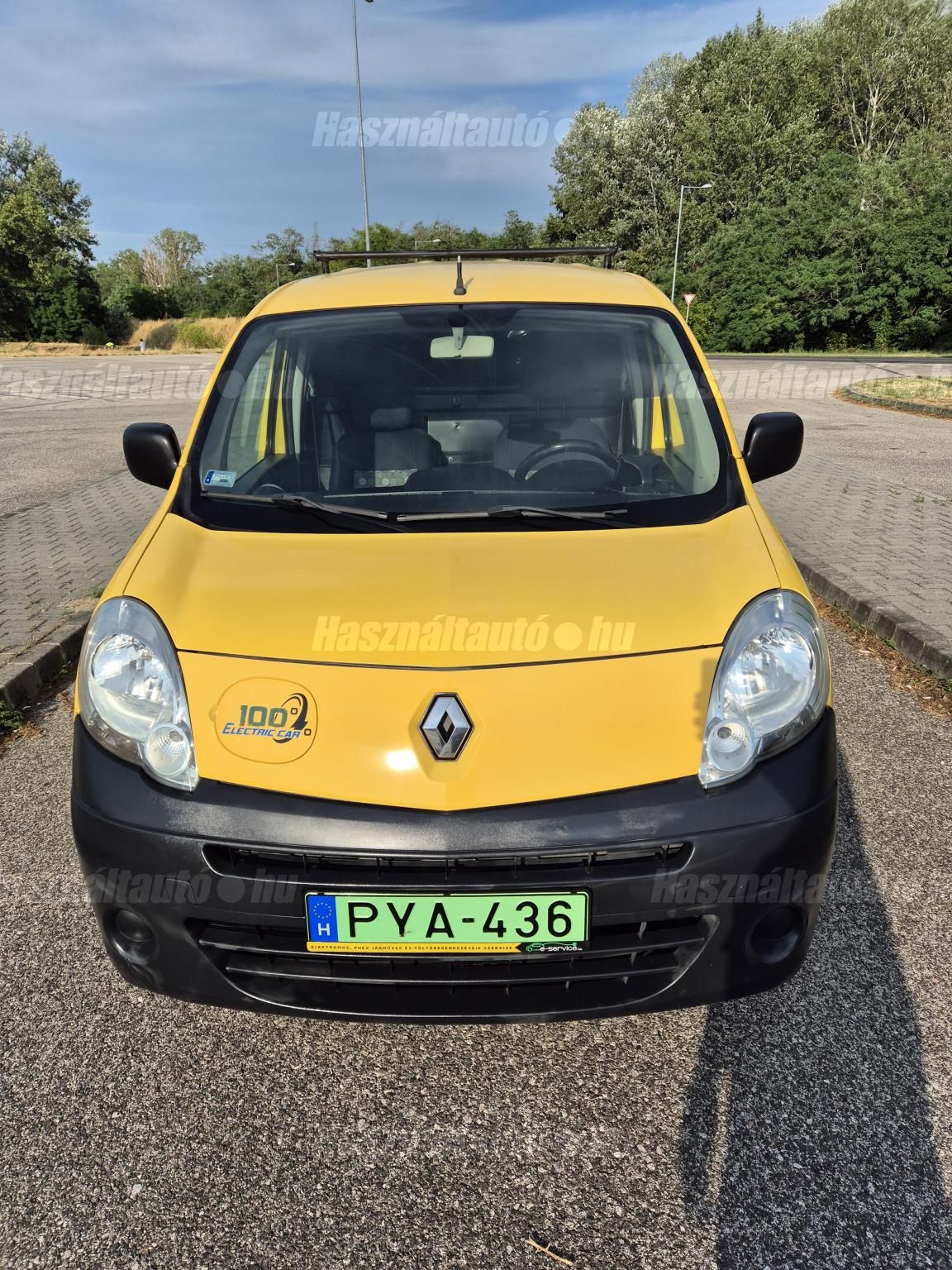RENAULT KANGOO 2012/8 - 1