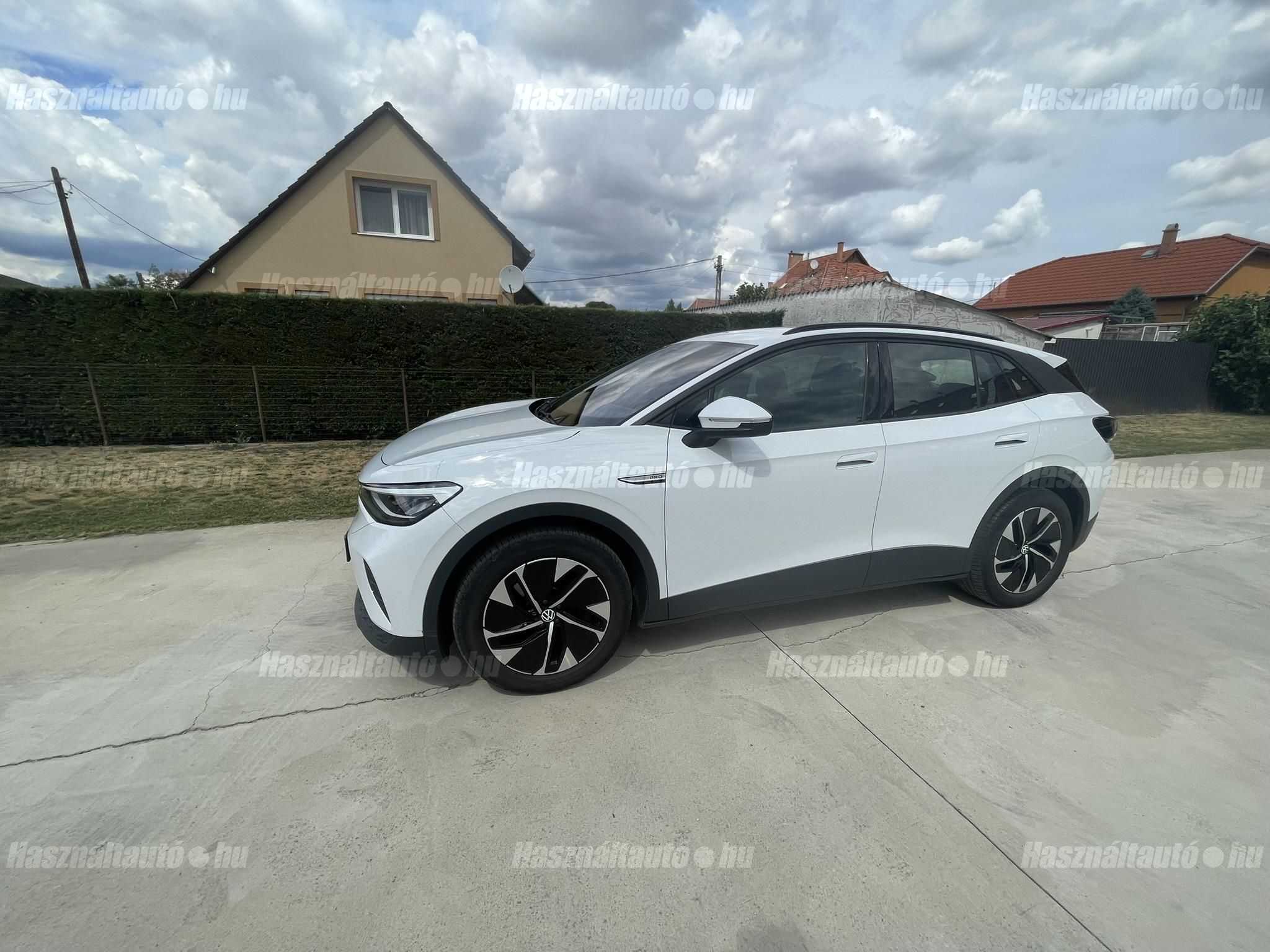 VOLKSWAGEN ID.4 2022/3 - 1