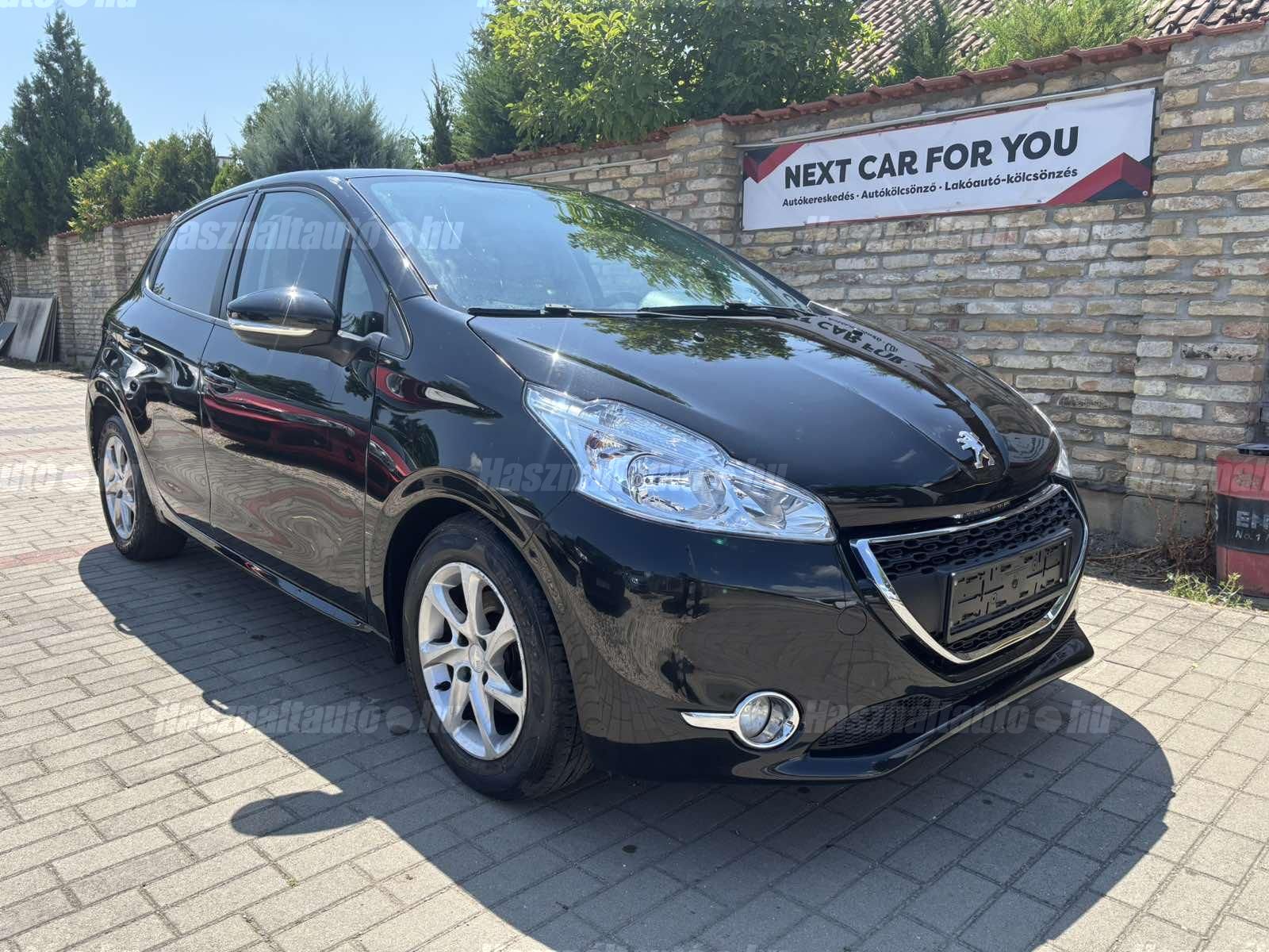 PEUGEOT 208 2012/11 - 1