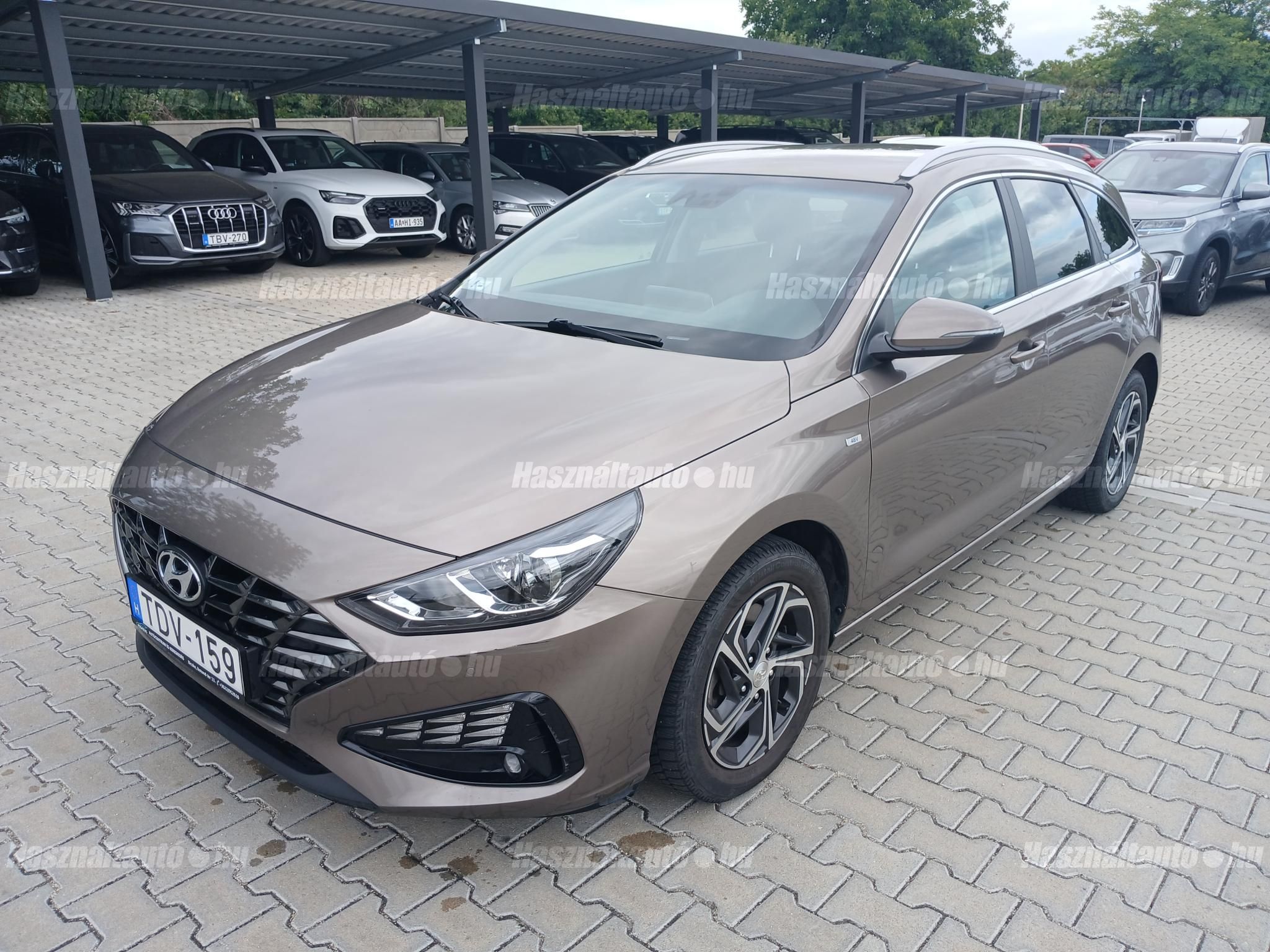 HYUNDAI I30 2022/9 - 1