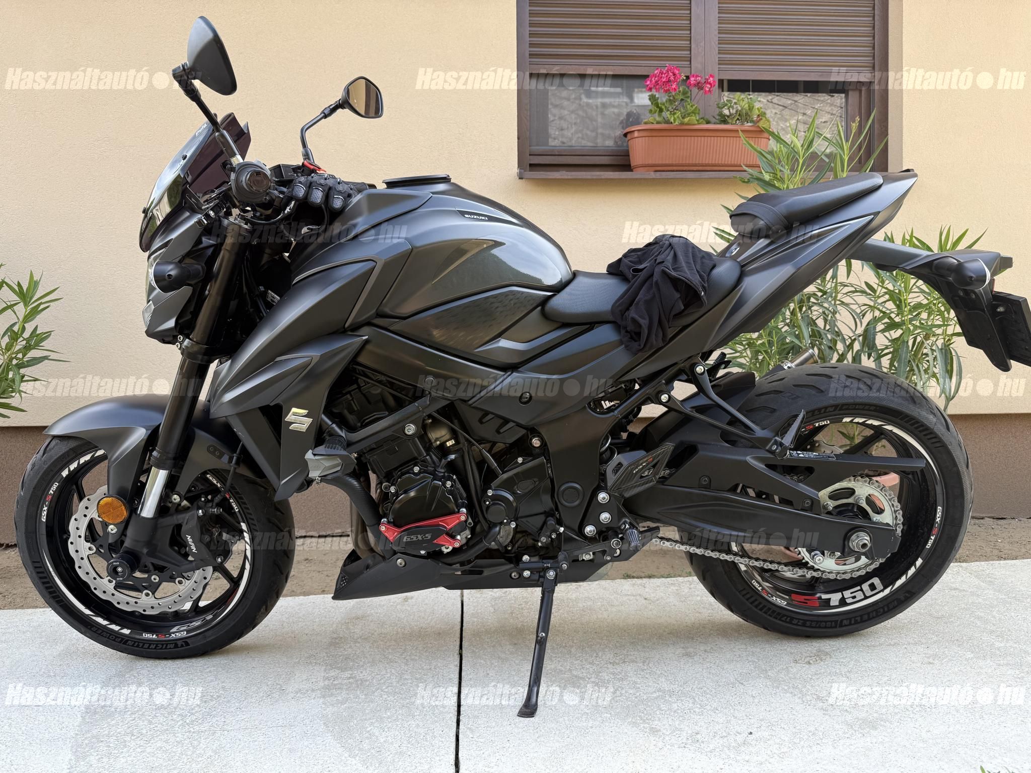 SUZUKI GSX-S 750 2017/6 - 1