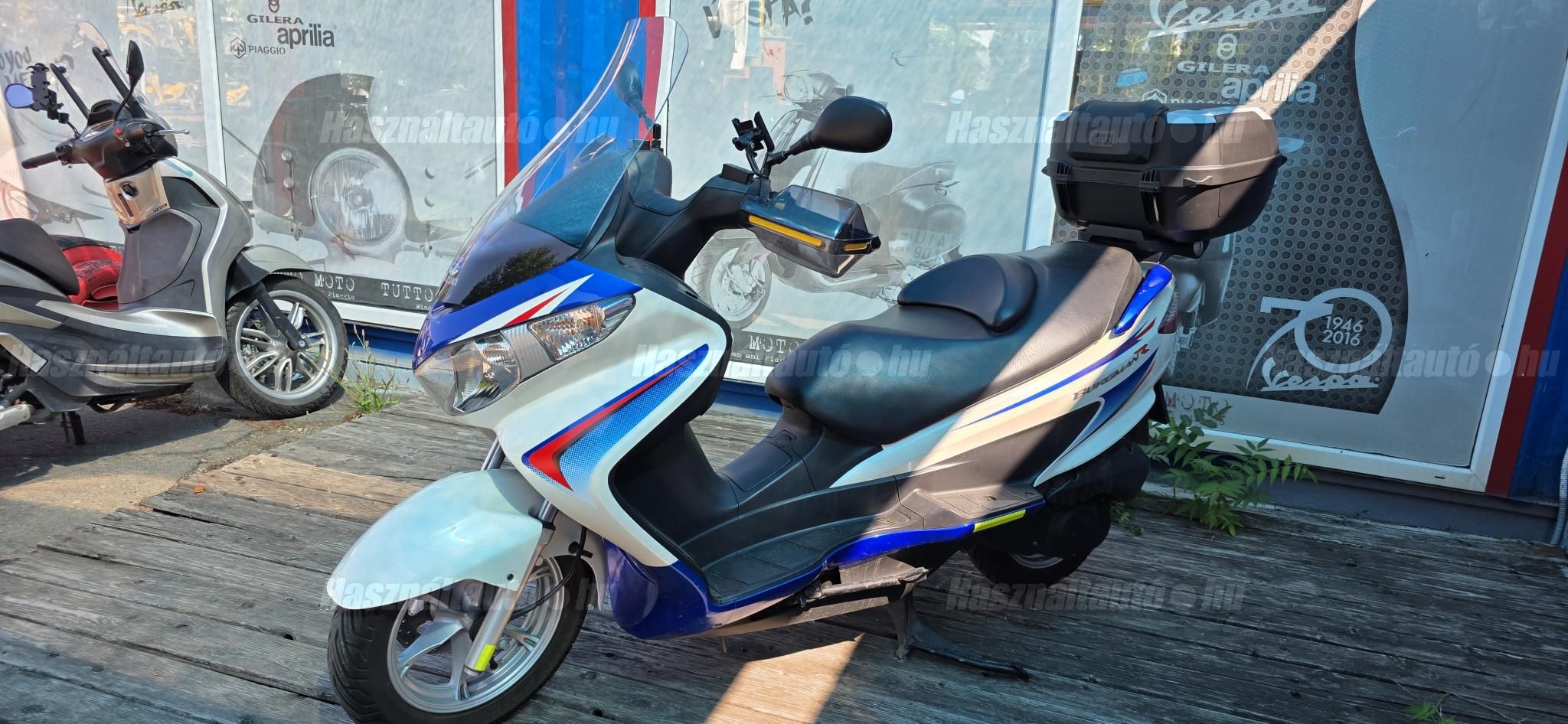 SUZUKI UH 200 BURGMAN 2013 - 1