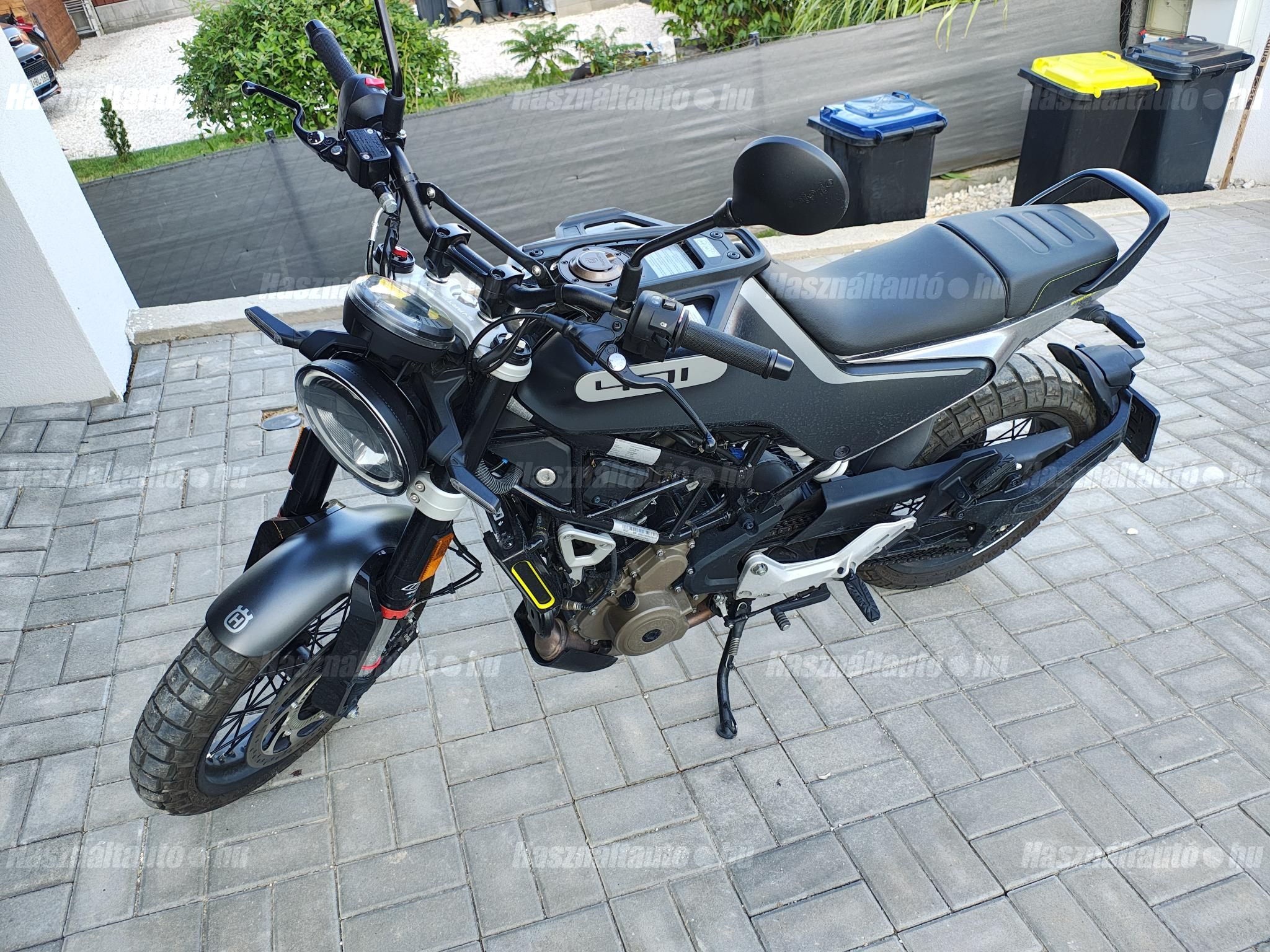 HUSQVARNA SVARTPILEN 401 2022/6 - 1