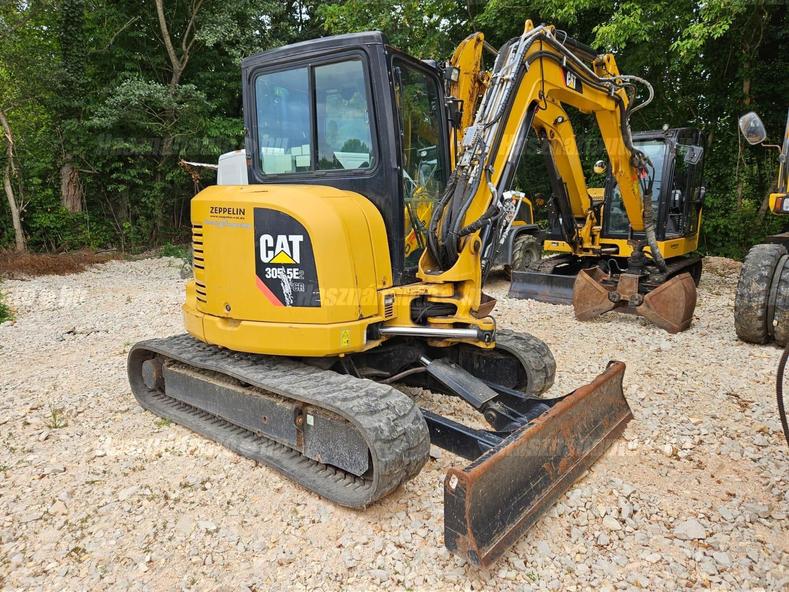 CATERPILLAR 2018 - 1