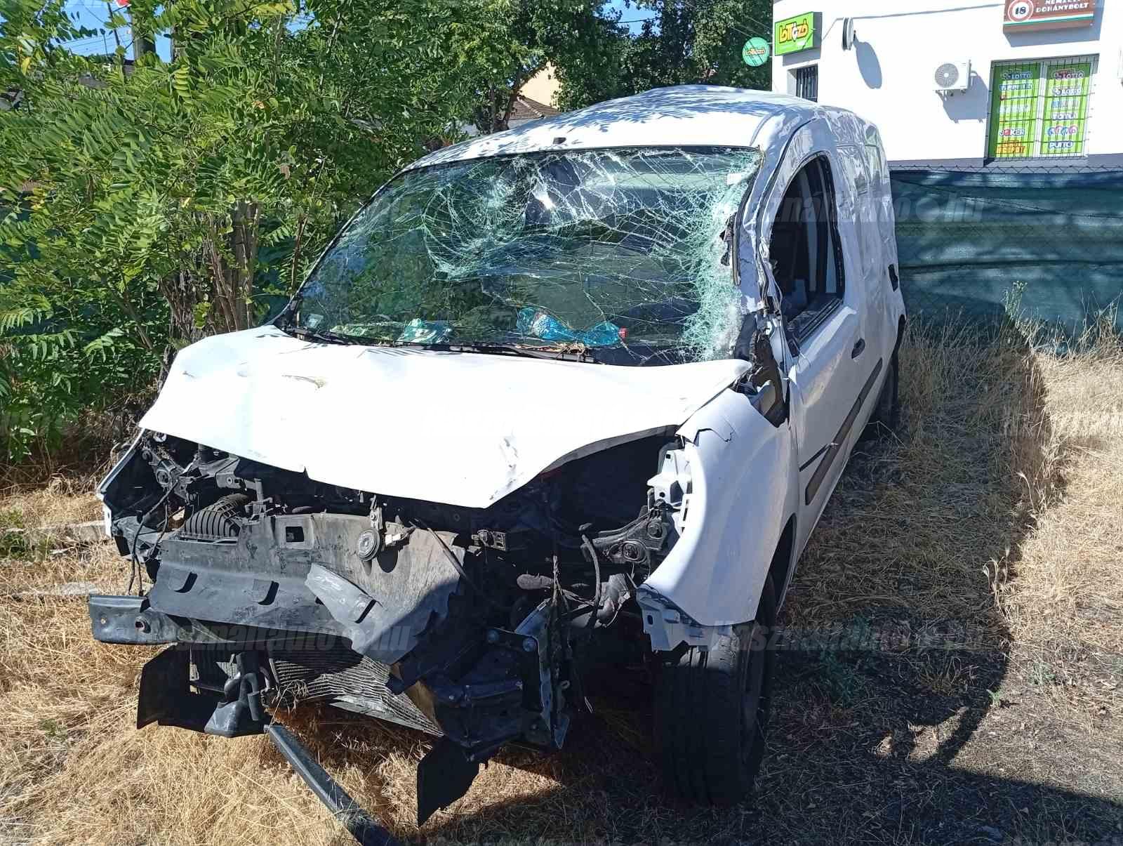 RENAULT KANGOO 2019/8 - 1