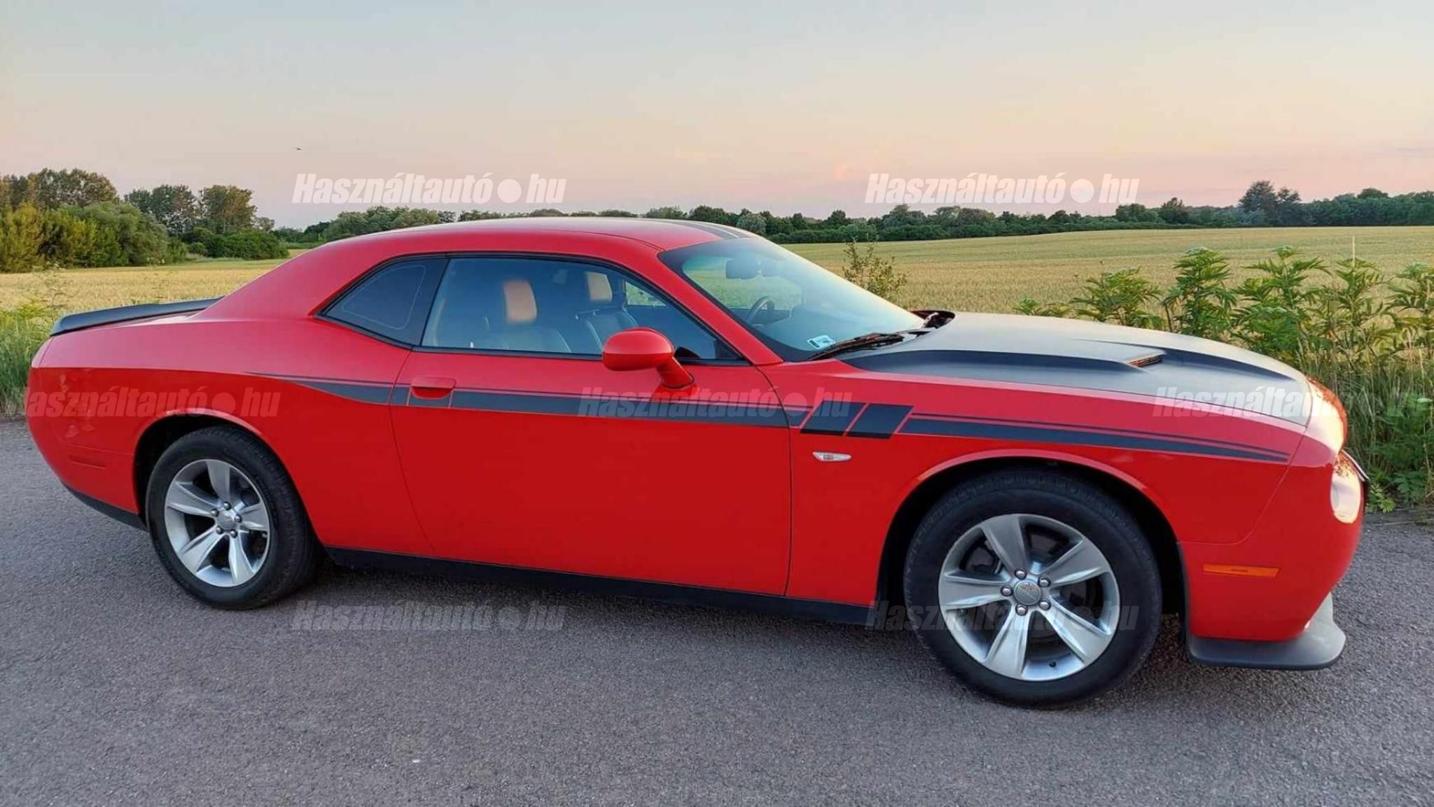 DODGE CHALLENGER 2018/2 - 1