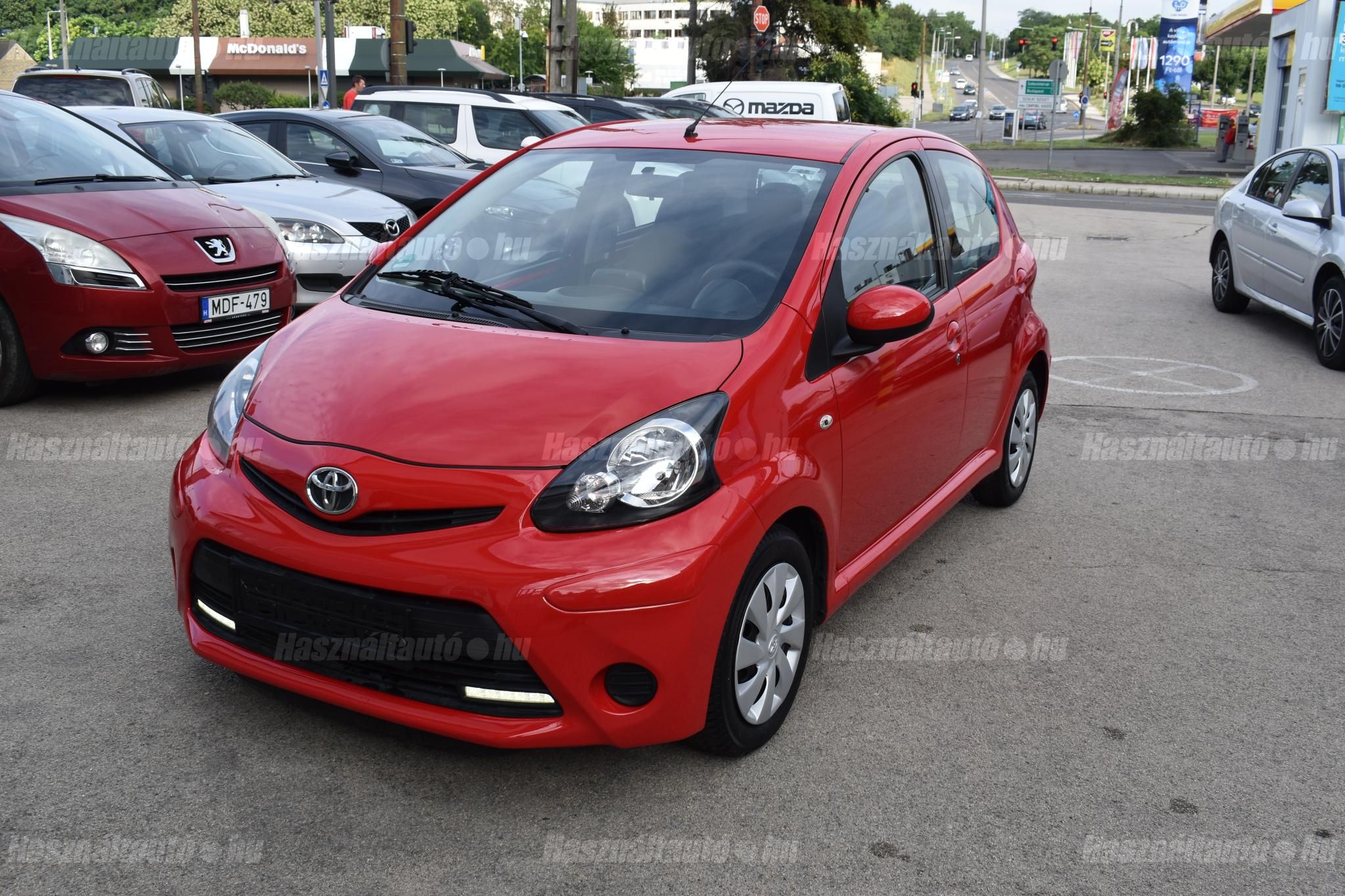 TOYOTA AYGO 2014/4 - 1