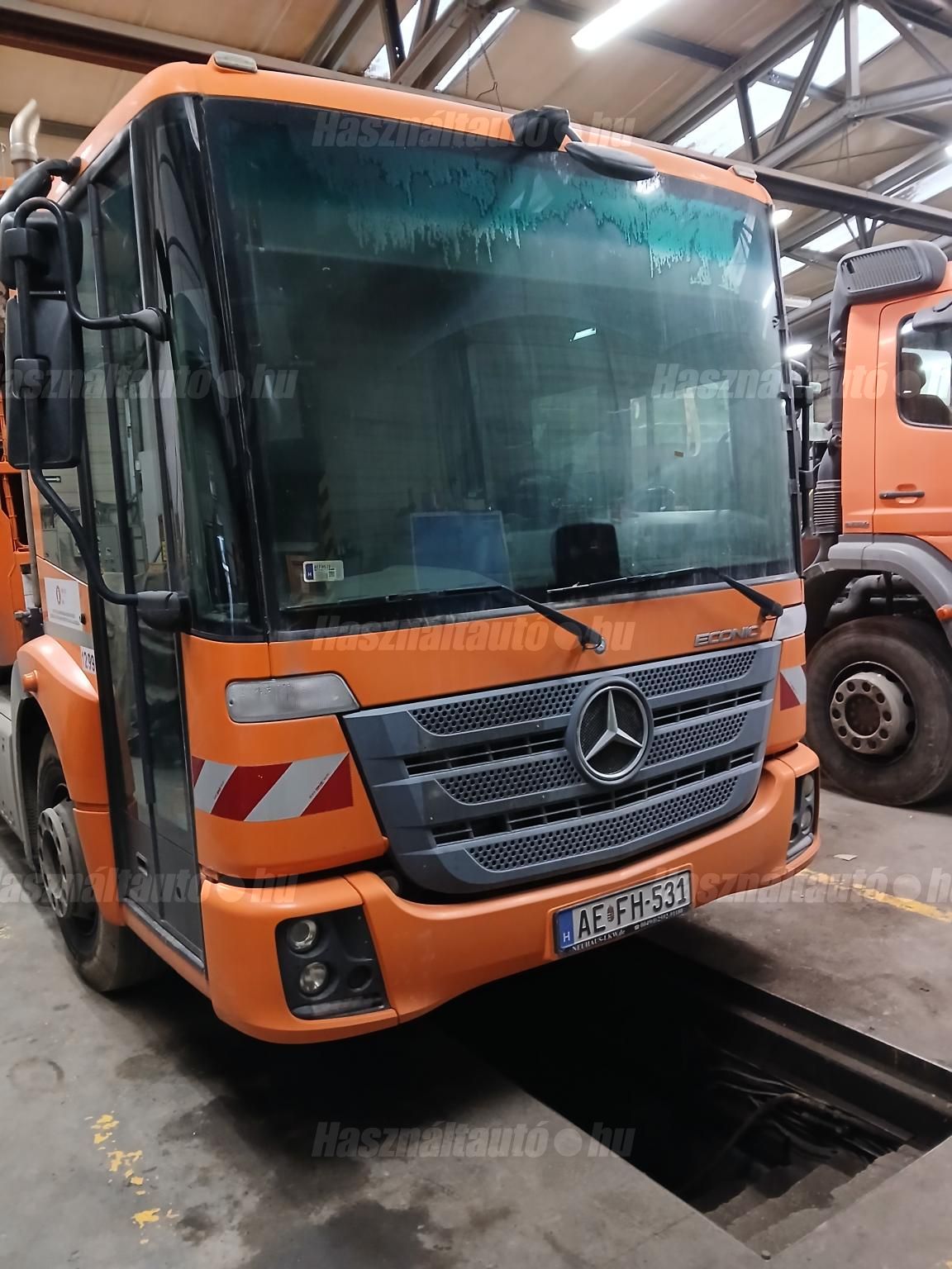 MERCEDES-BENZ 2015/5 - 1