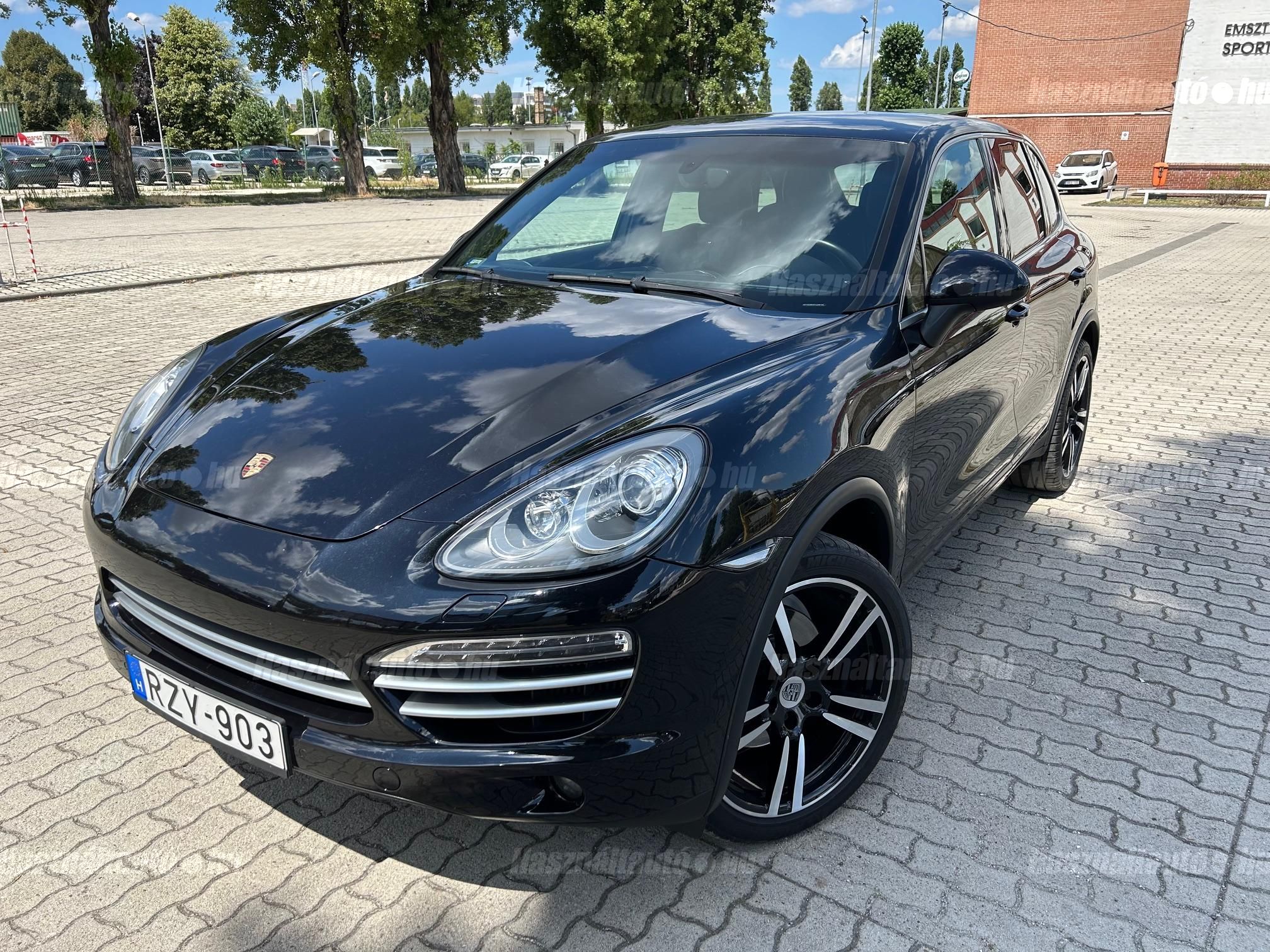 PORSCHE CAYENNE 2014/5 - 1