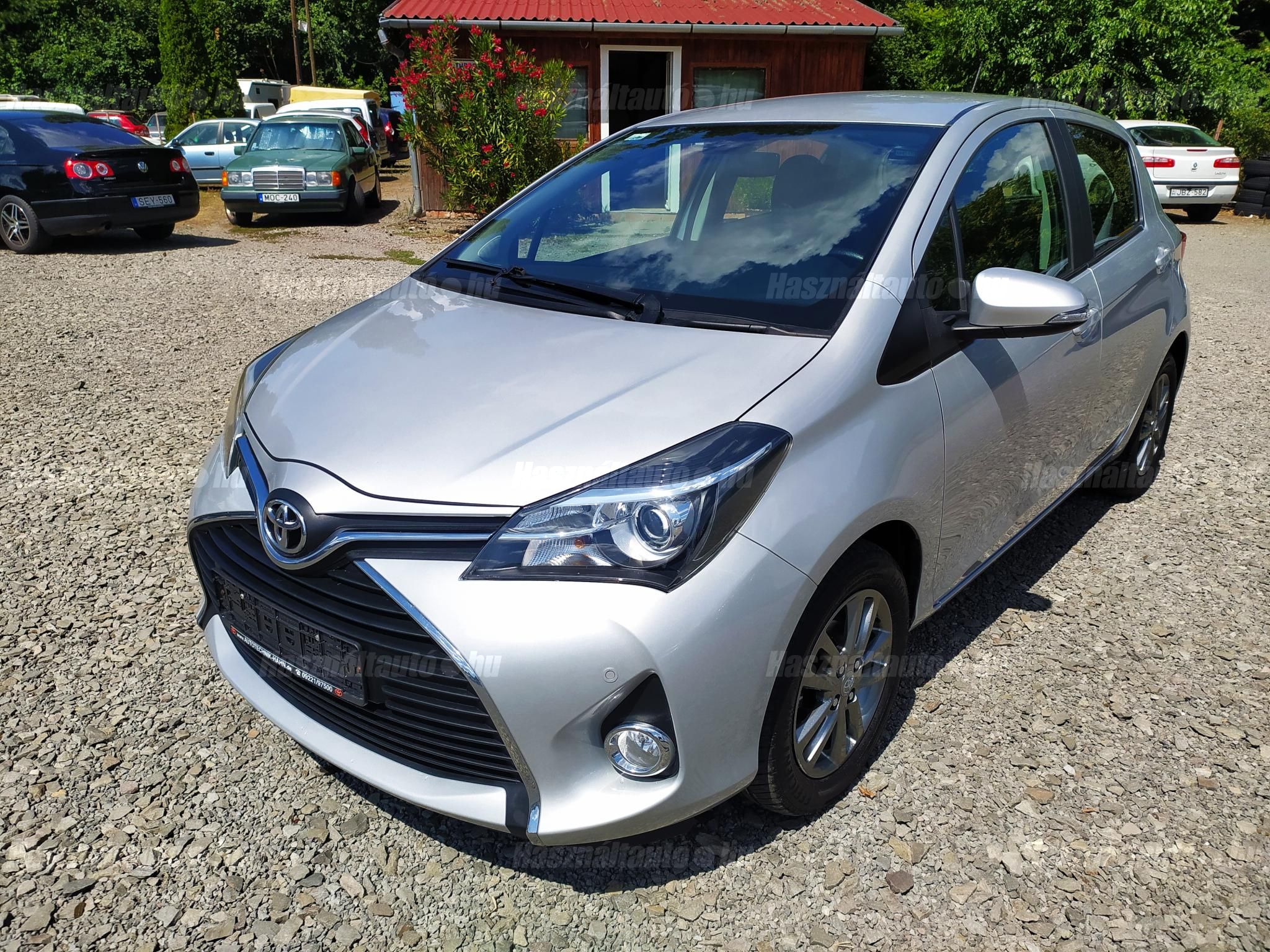 TOYOTA YARIS 2014/12 - 1
