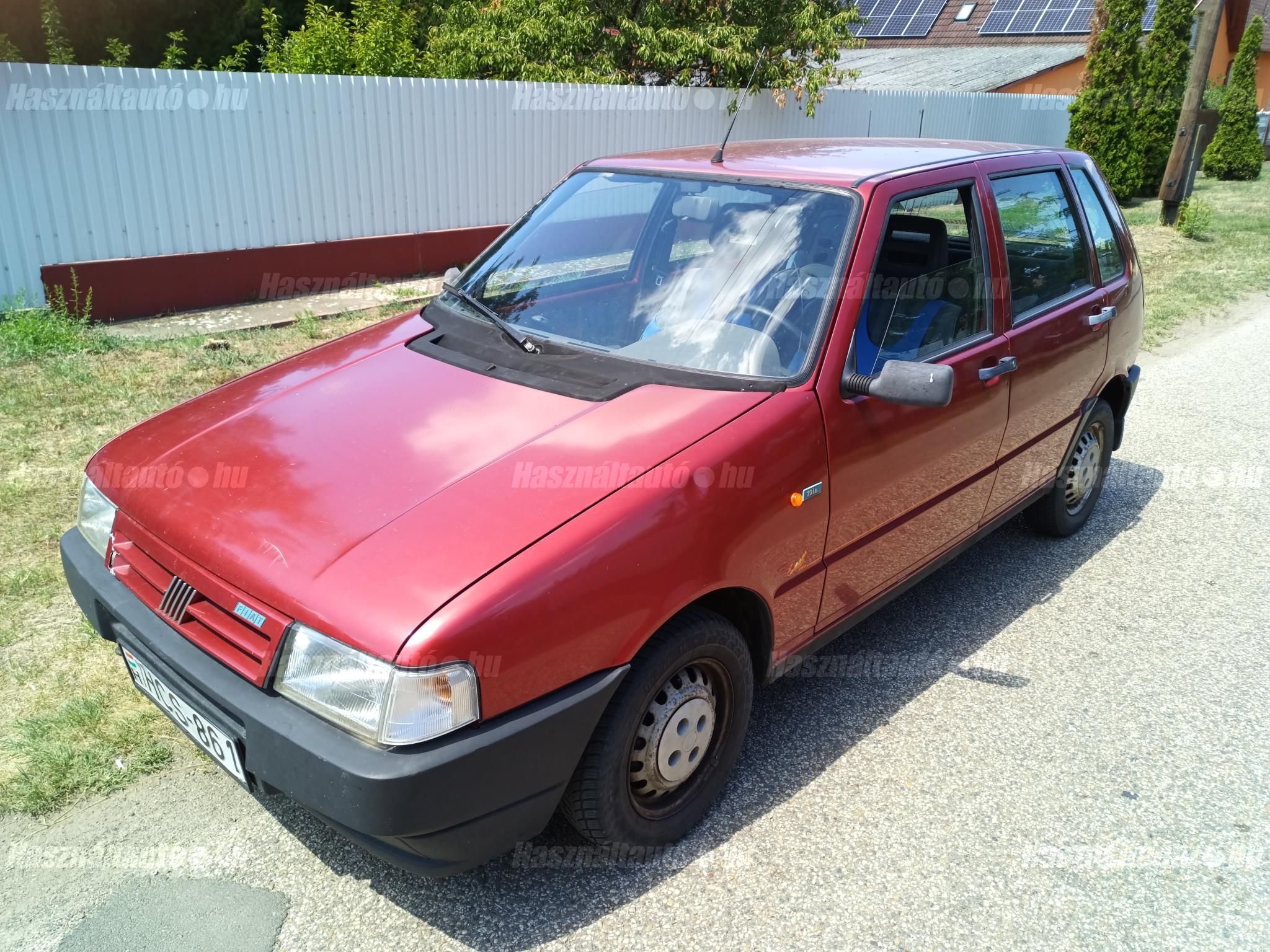 FIAT UNO 2000 - 1
