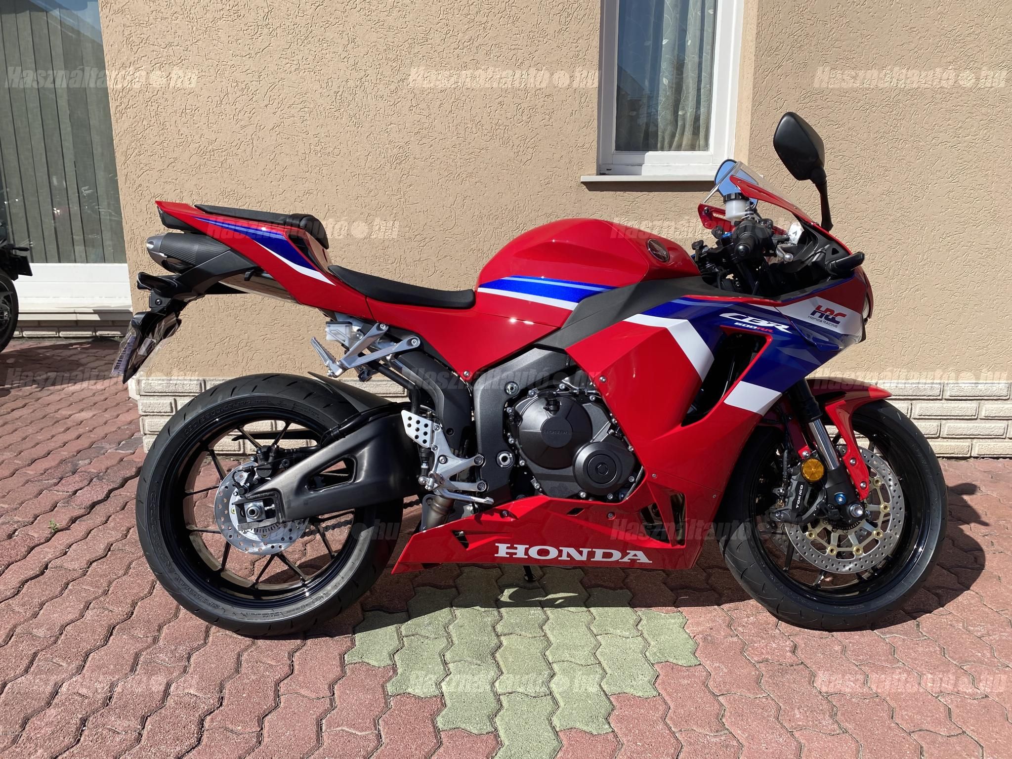 HONDA CBR 600 RR 2025 - 1