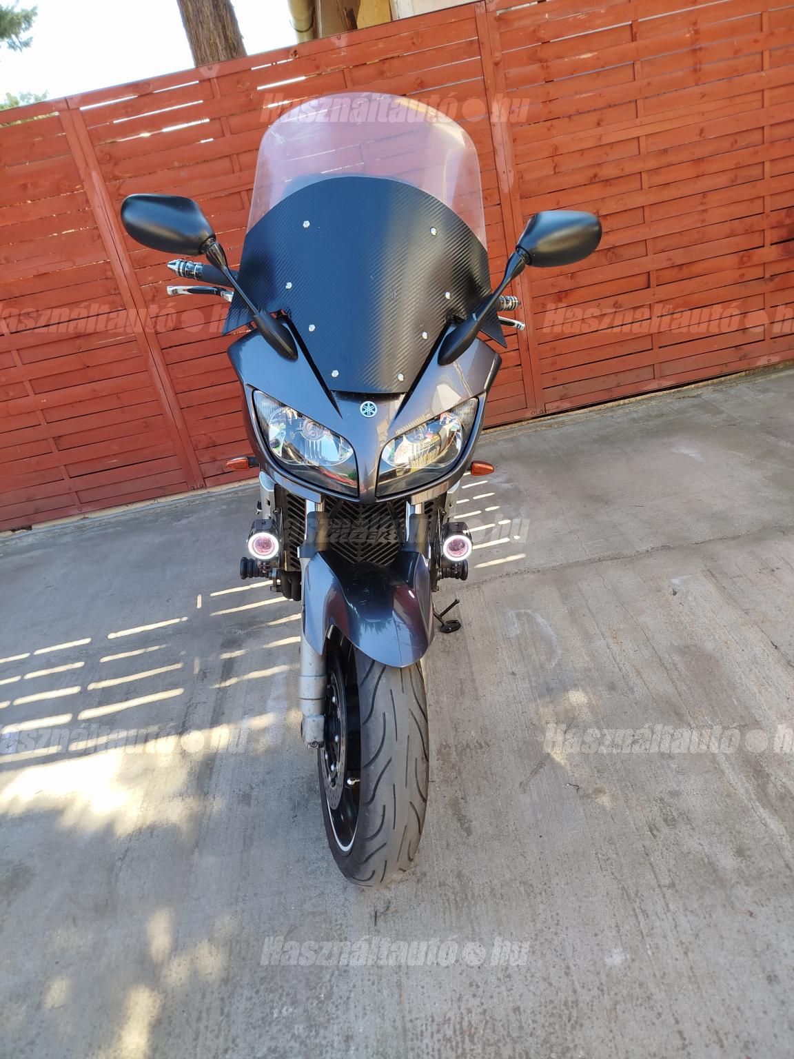 YAMAHA FZS 1000 (FAZER) 2005/9 - 1