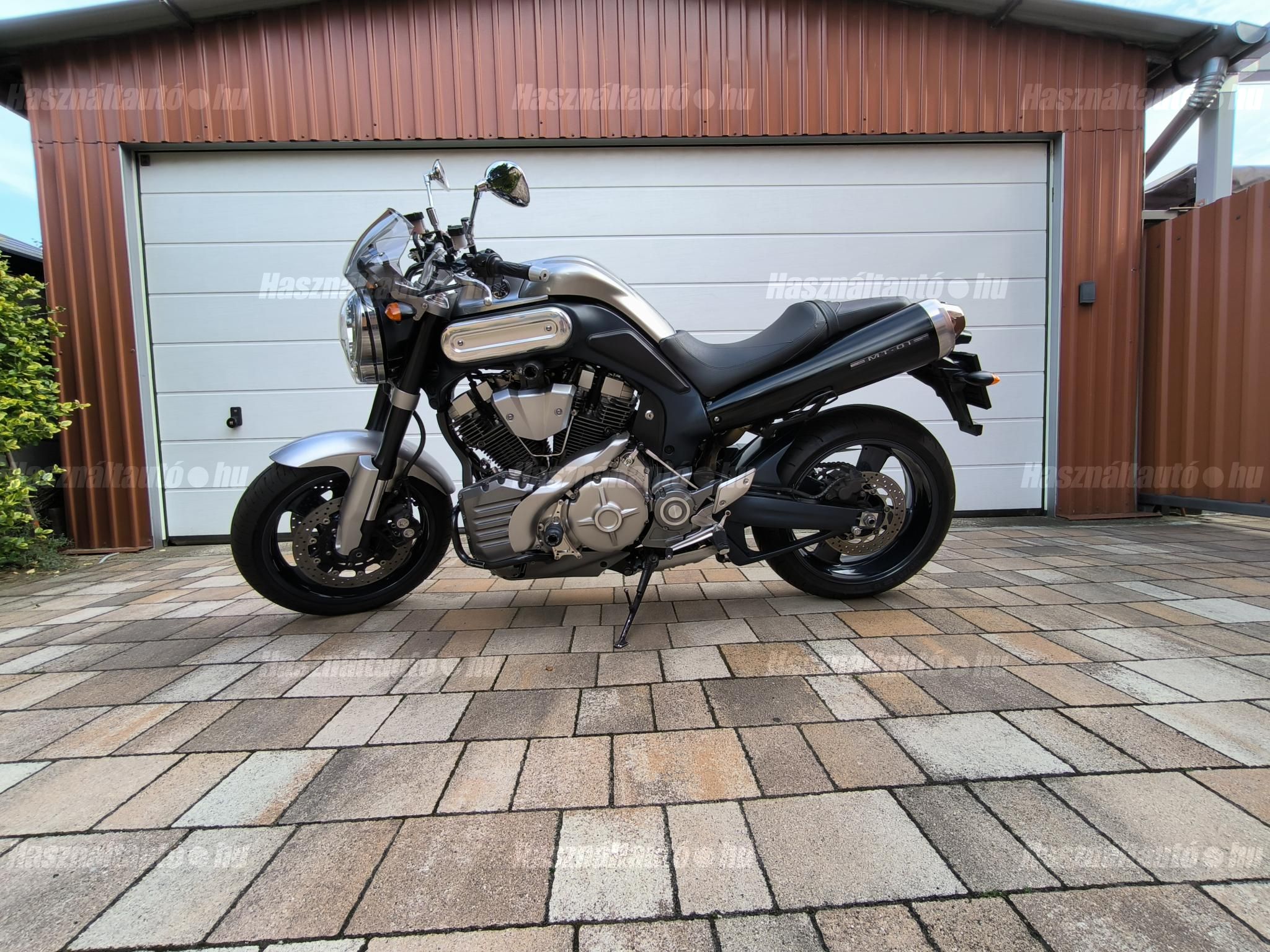 YAMAHA MT-01 2005/3 - 1